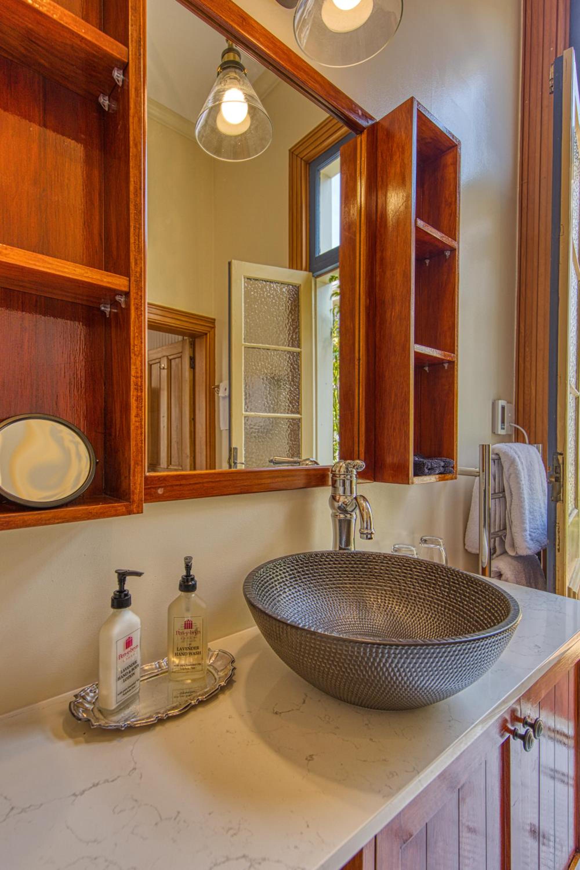 Elizabeth Double Room - Photo 6