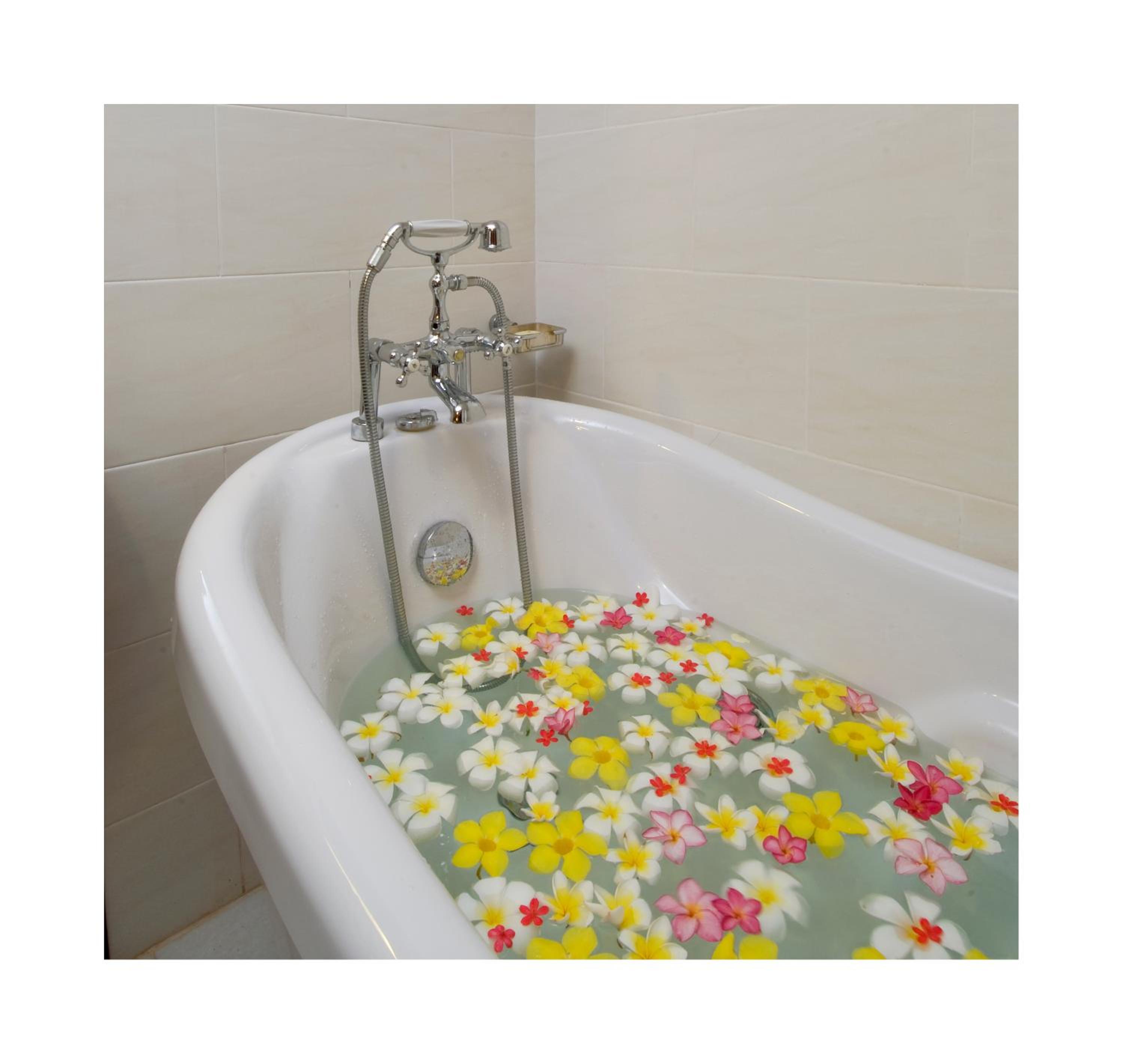 Deluxe Double Room - Free 1way Shuttle to City Center - Photo 2