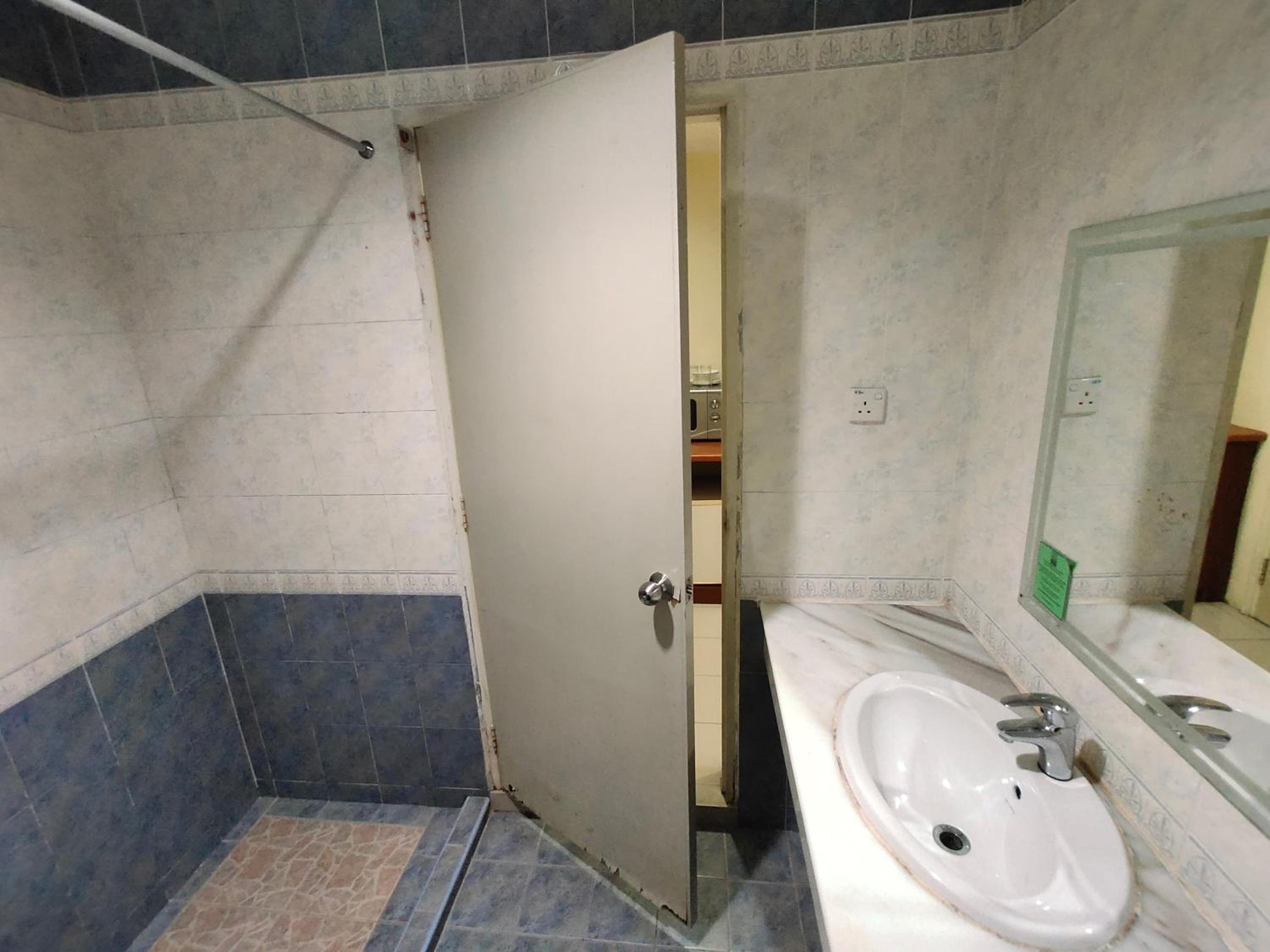 Studio Apartment photo 3