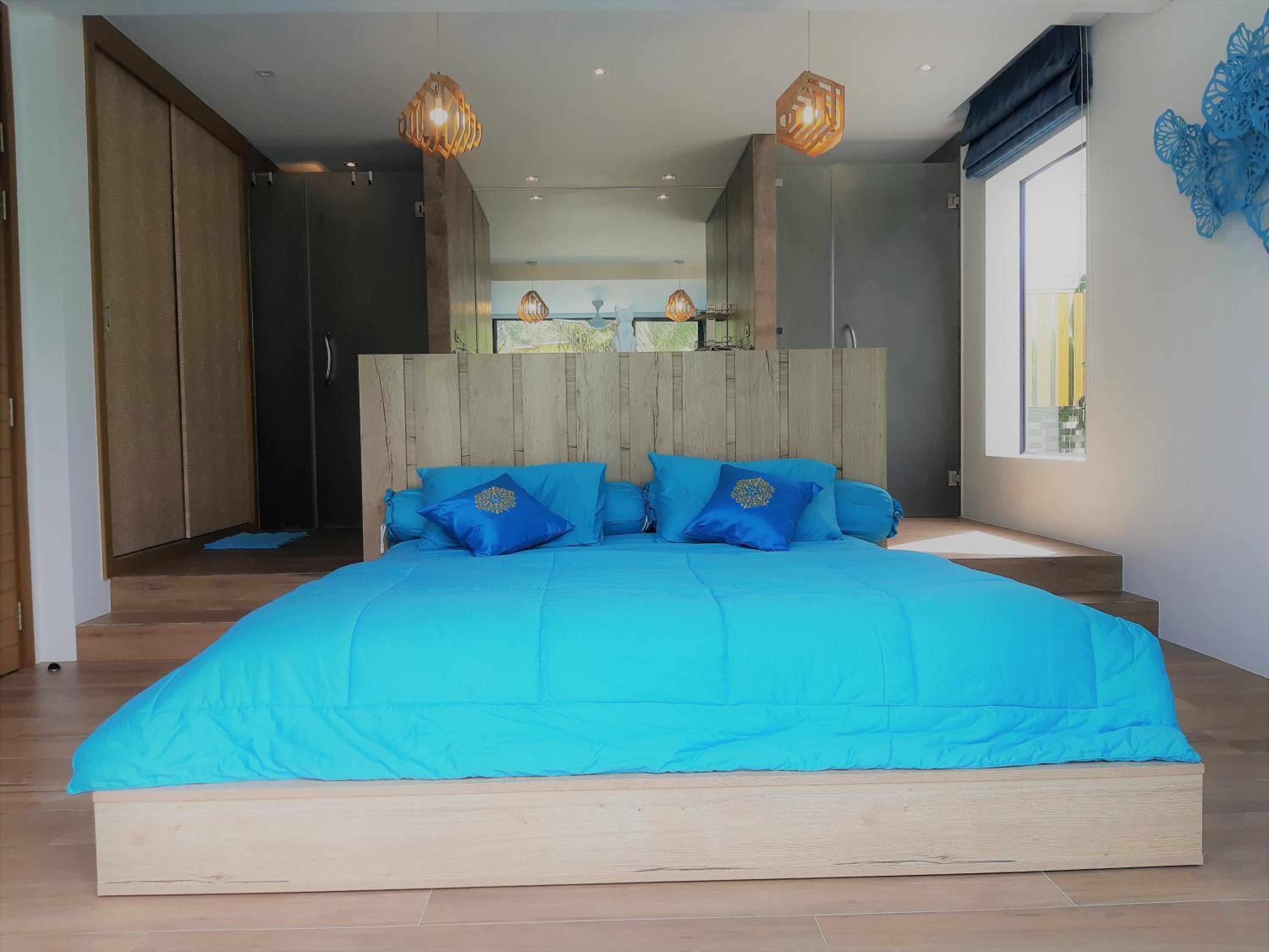 Two-Bedroom Villa - Photo 7