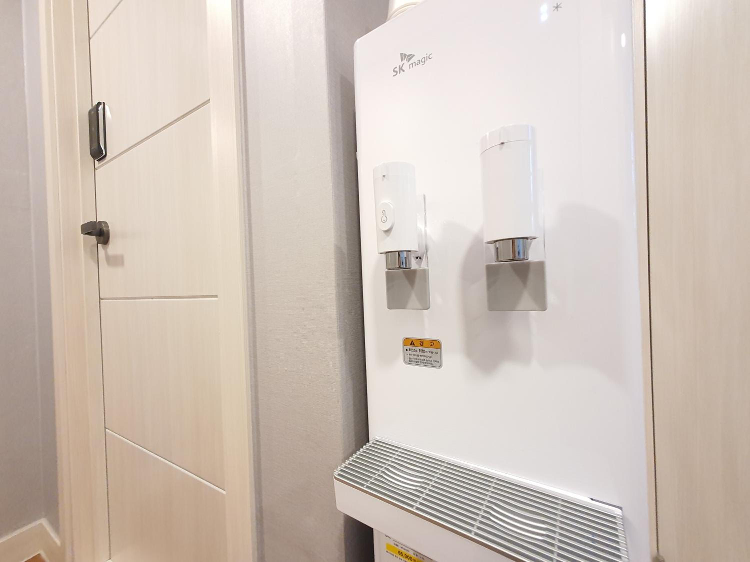 Deluxe Triple Room - Photo 11