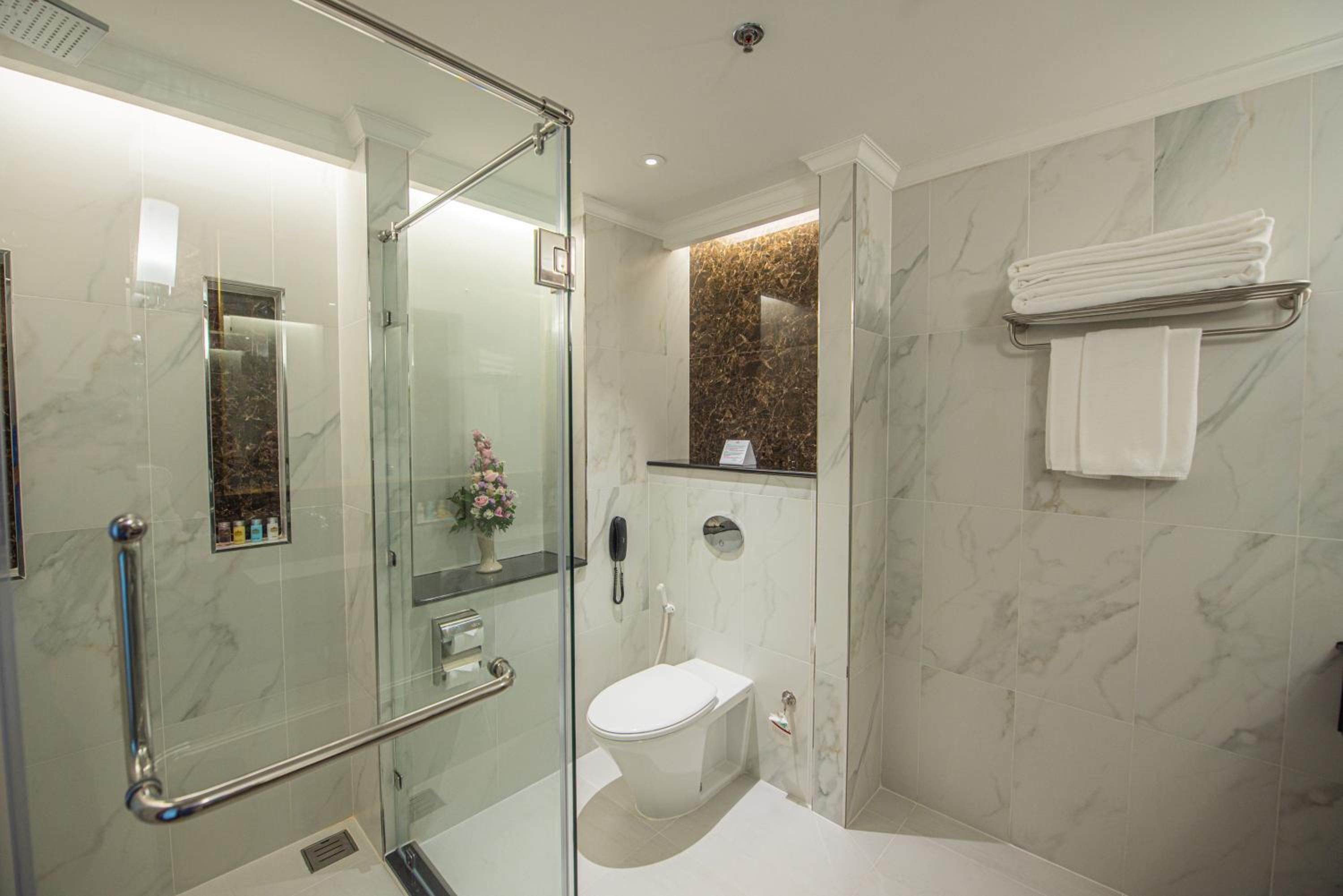 Premier Room - Photo 8