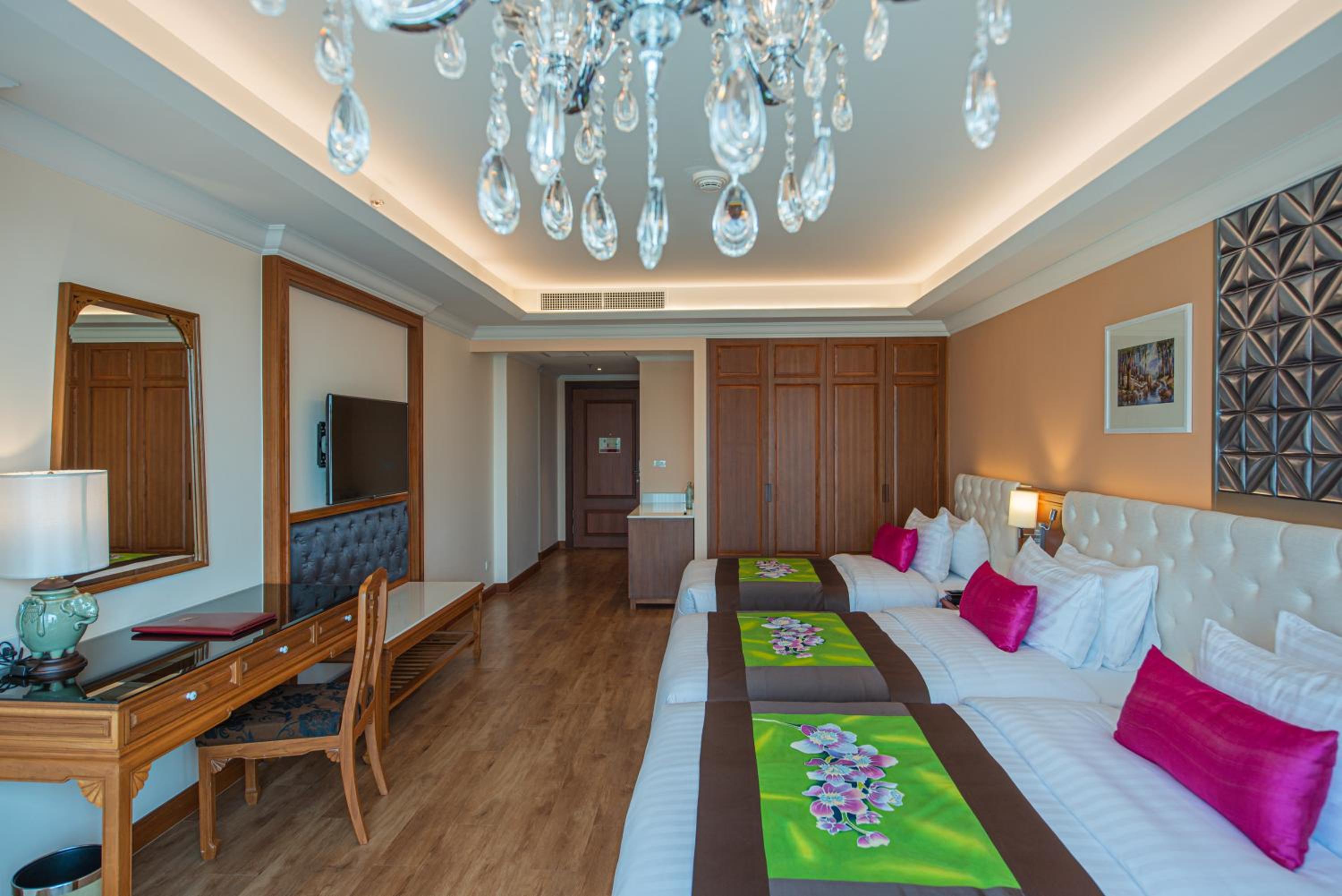 Premier Room - Photo 14