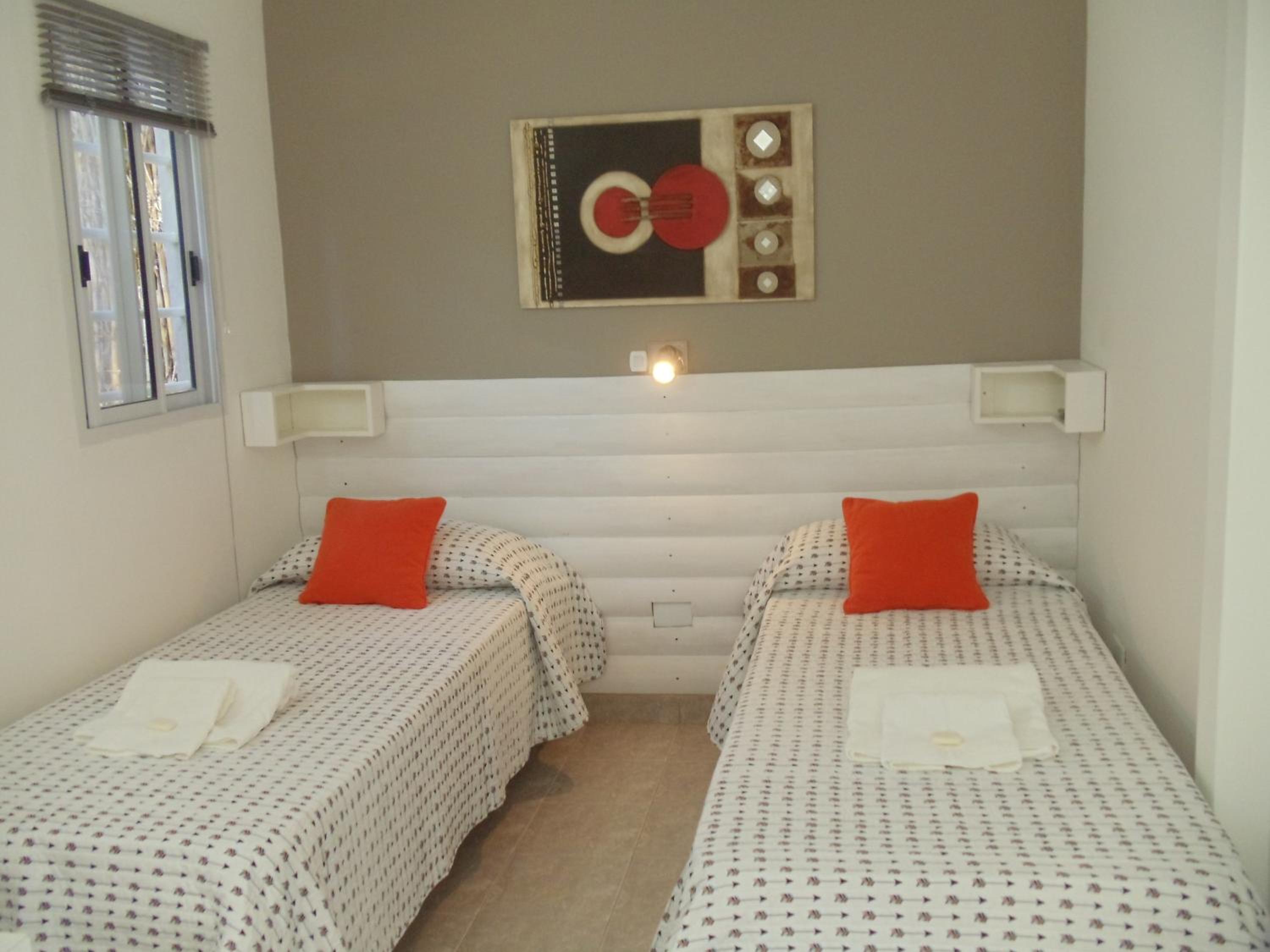 Double or Twin Room photo 3