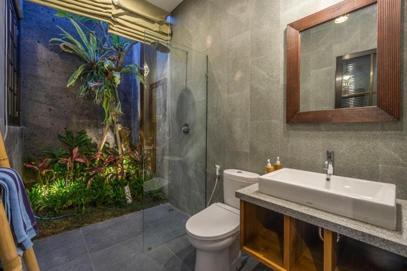 Two-Bedroom Villa - Photo 9