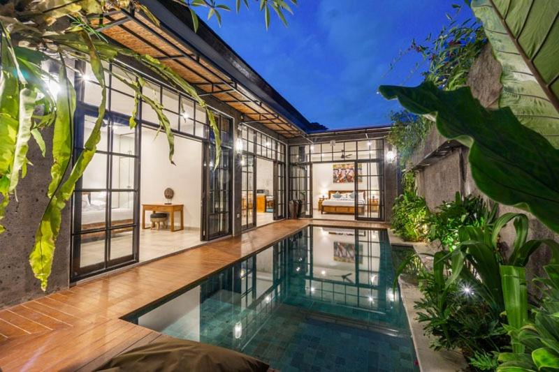 Two-Bedroom Villa - Photo 12