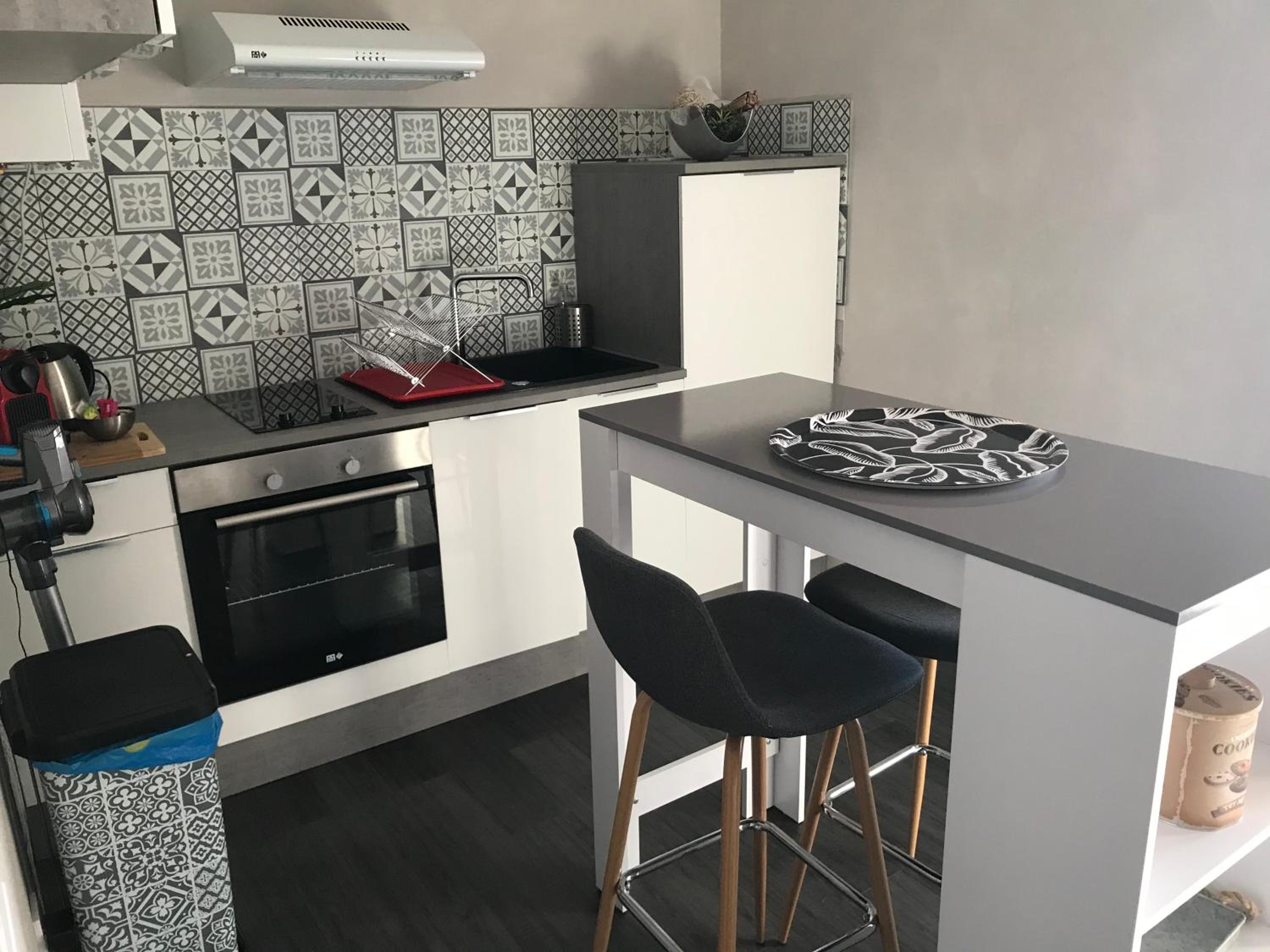 Two-Bedroom Apartment - Photo 27