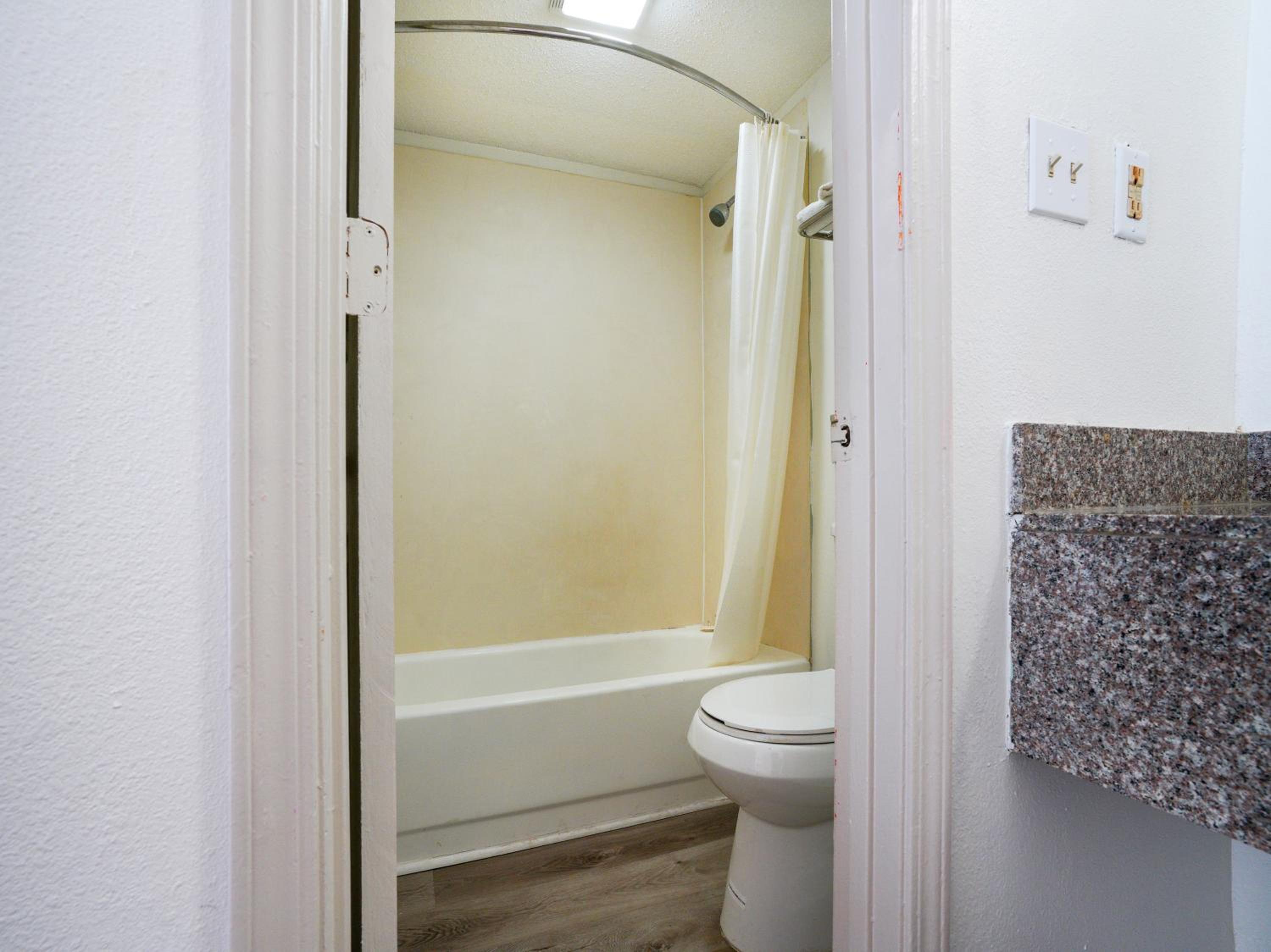 King Room - Photo 7