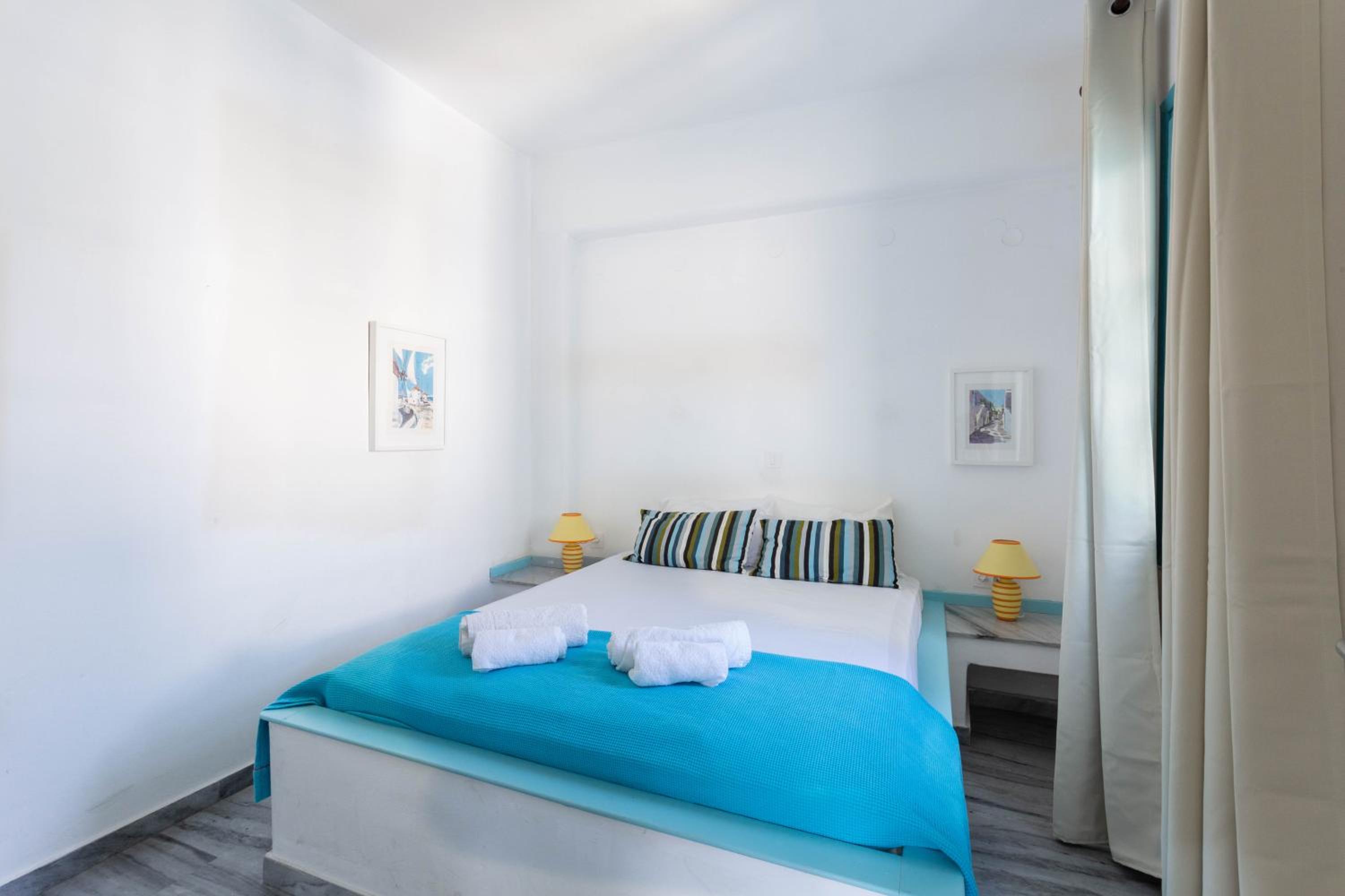 Two-Bedroom Apartment with Terrace photo 3