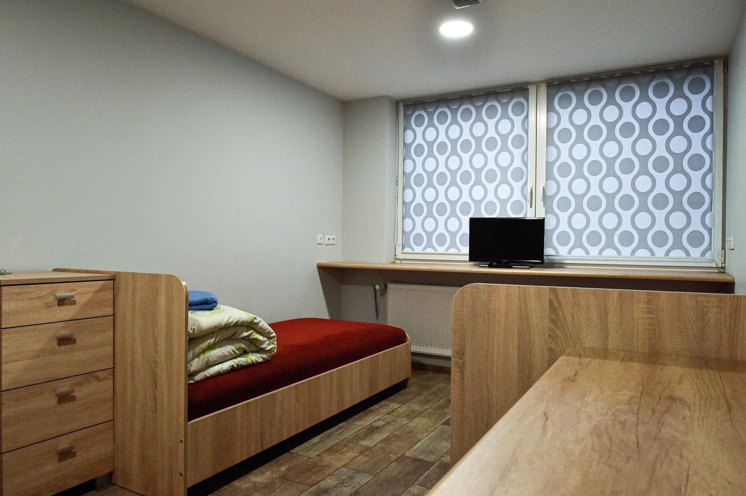 Triple Room with Private External Bathroom - Photo 2