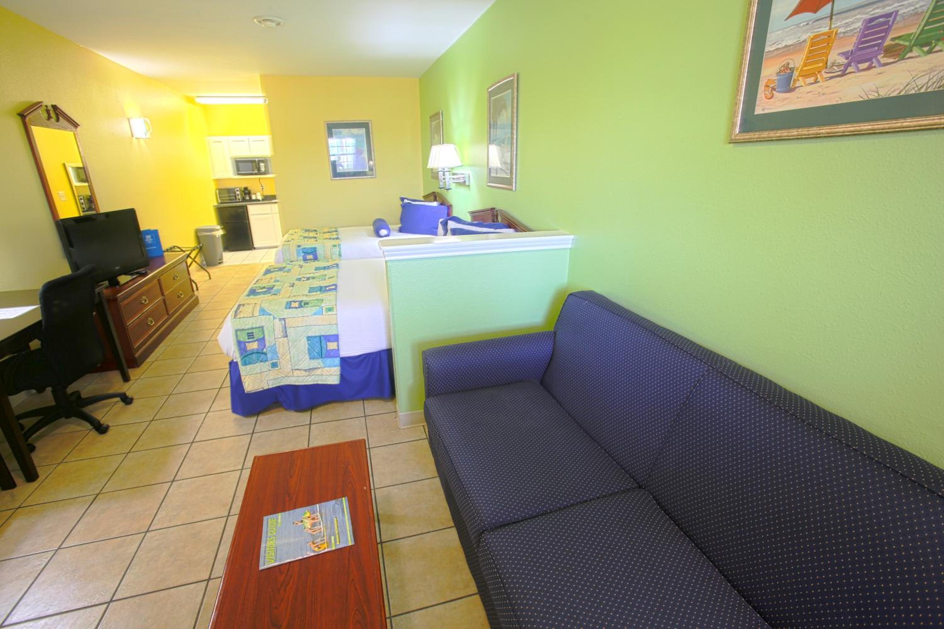 2 Queen Deluxe Suite - 1st Floor - Photo 6