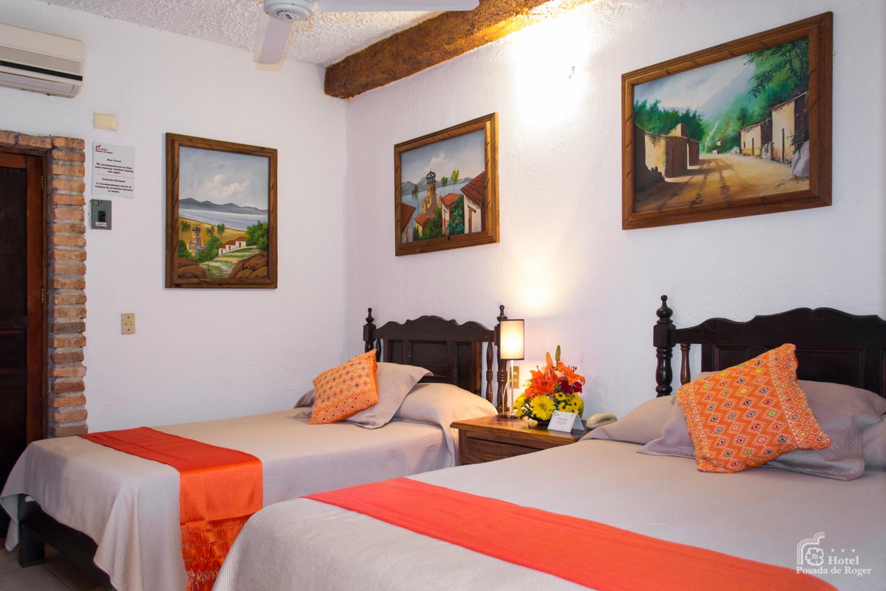 Double Room with Two Double Beds - Photo 19