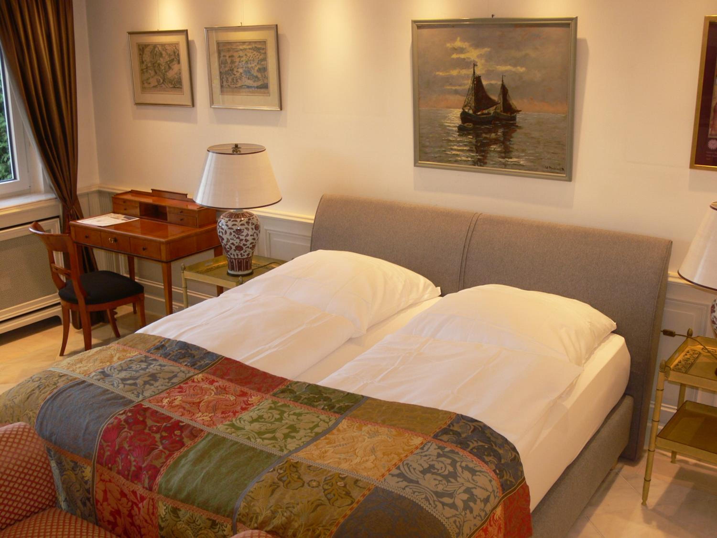 Deluxe Double or Twin Room - Photo 11