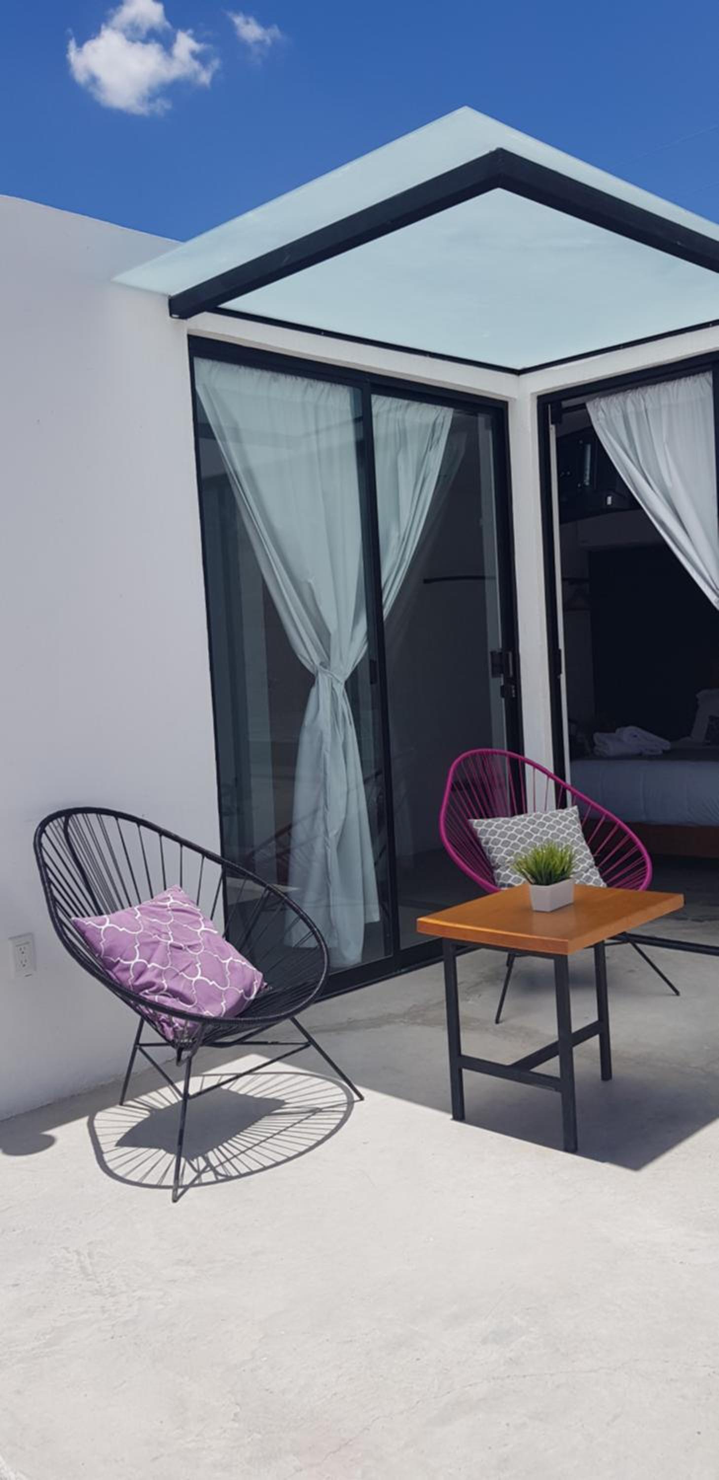 Apartment with Terrace - Photo 5