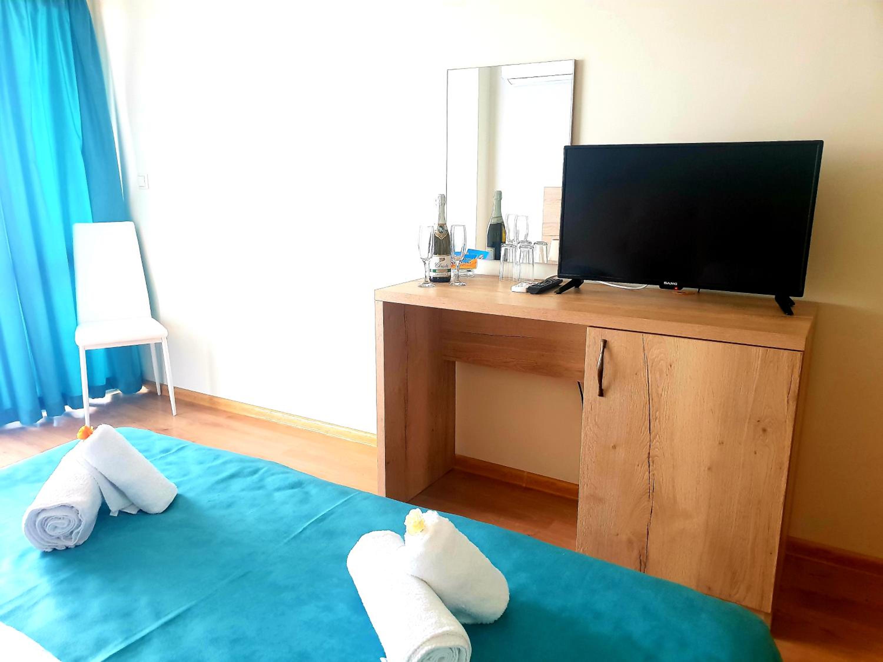 Double Room with Balcony and Sea View