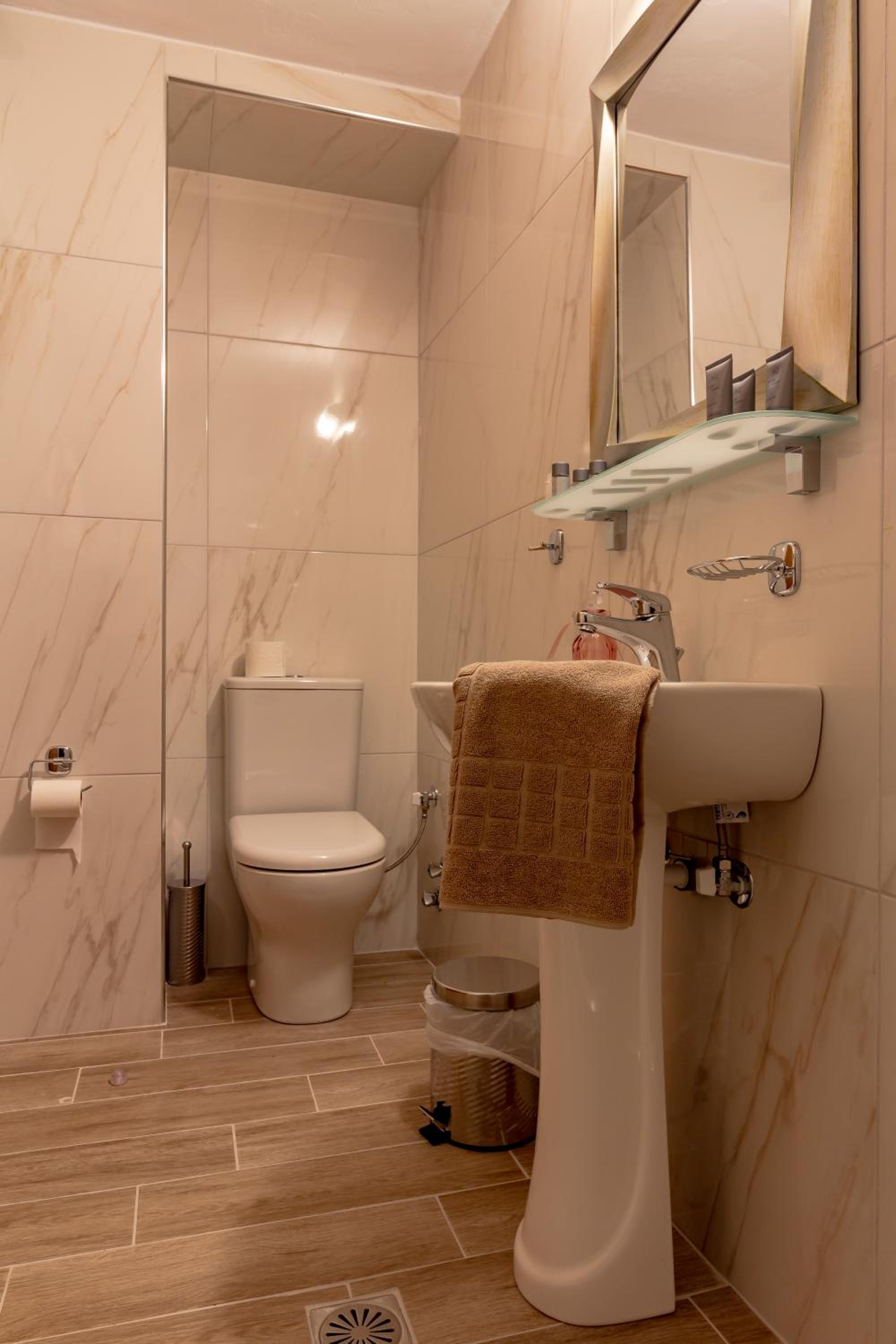 Superior Apartment - Photo 5