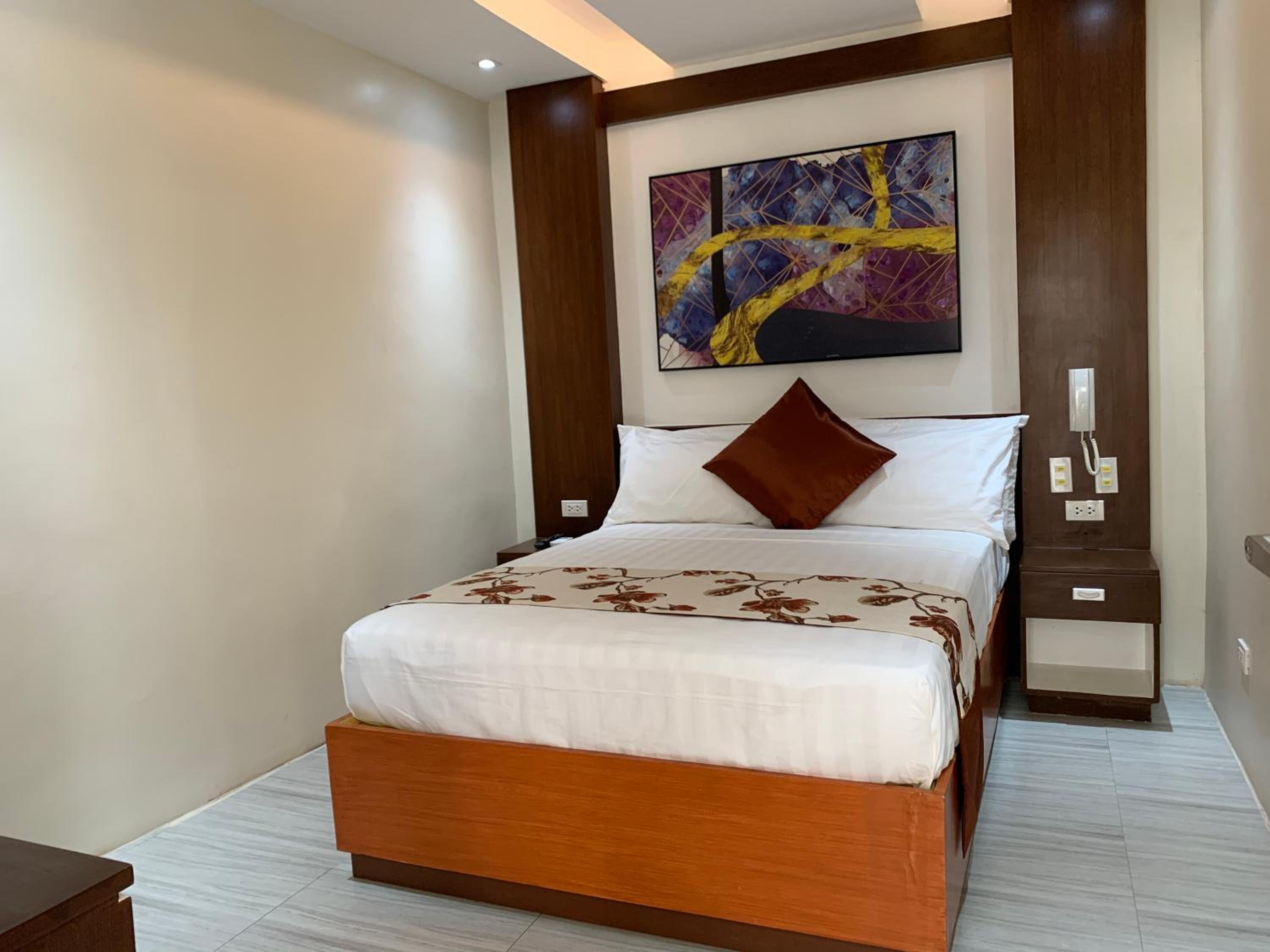 Standard Room photo 2