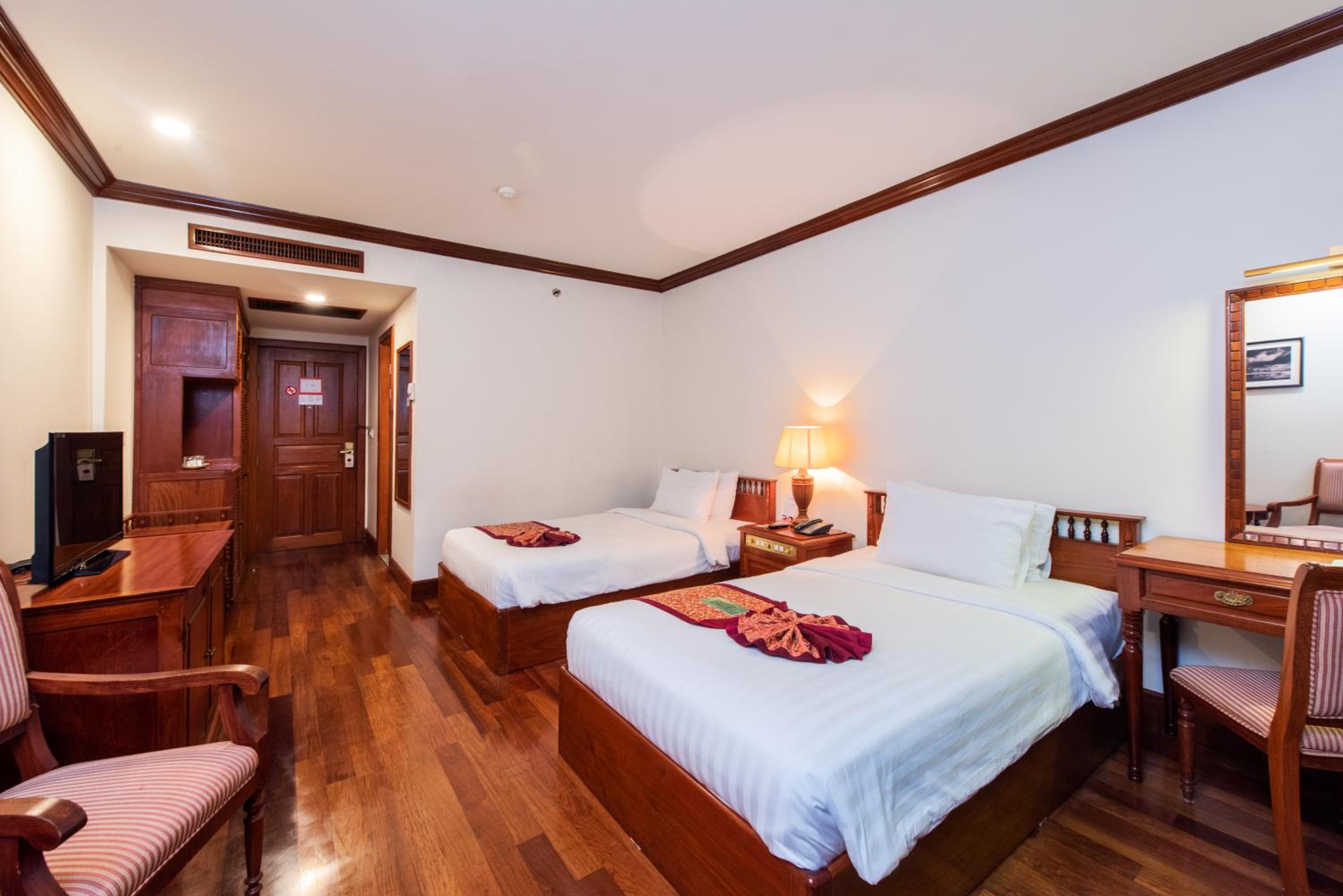 Superior Twin Room - Photo 10