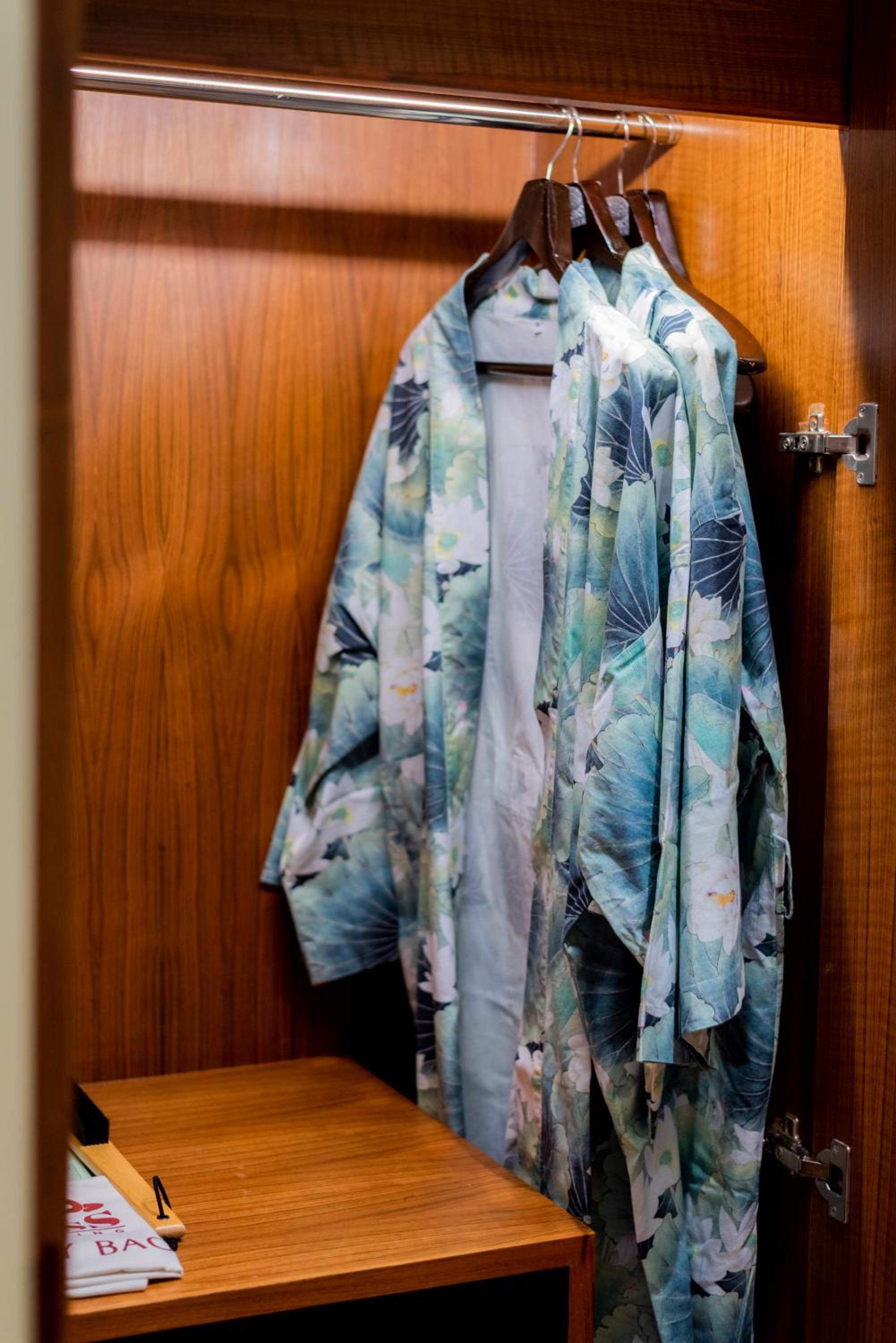 Studio - Photo 8