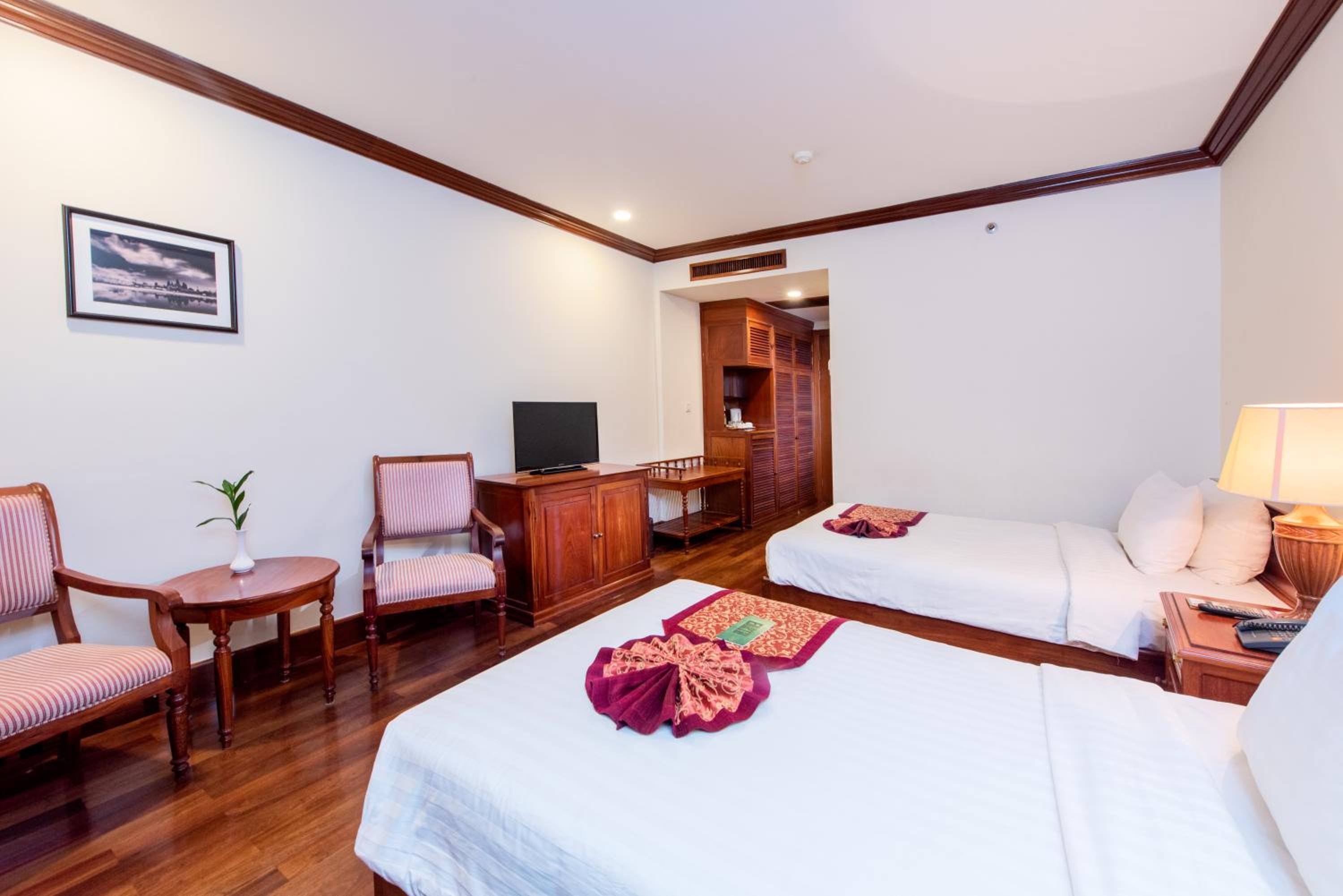 Superior Twin Room - Photo 12