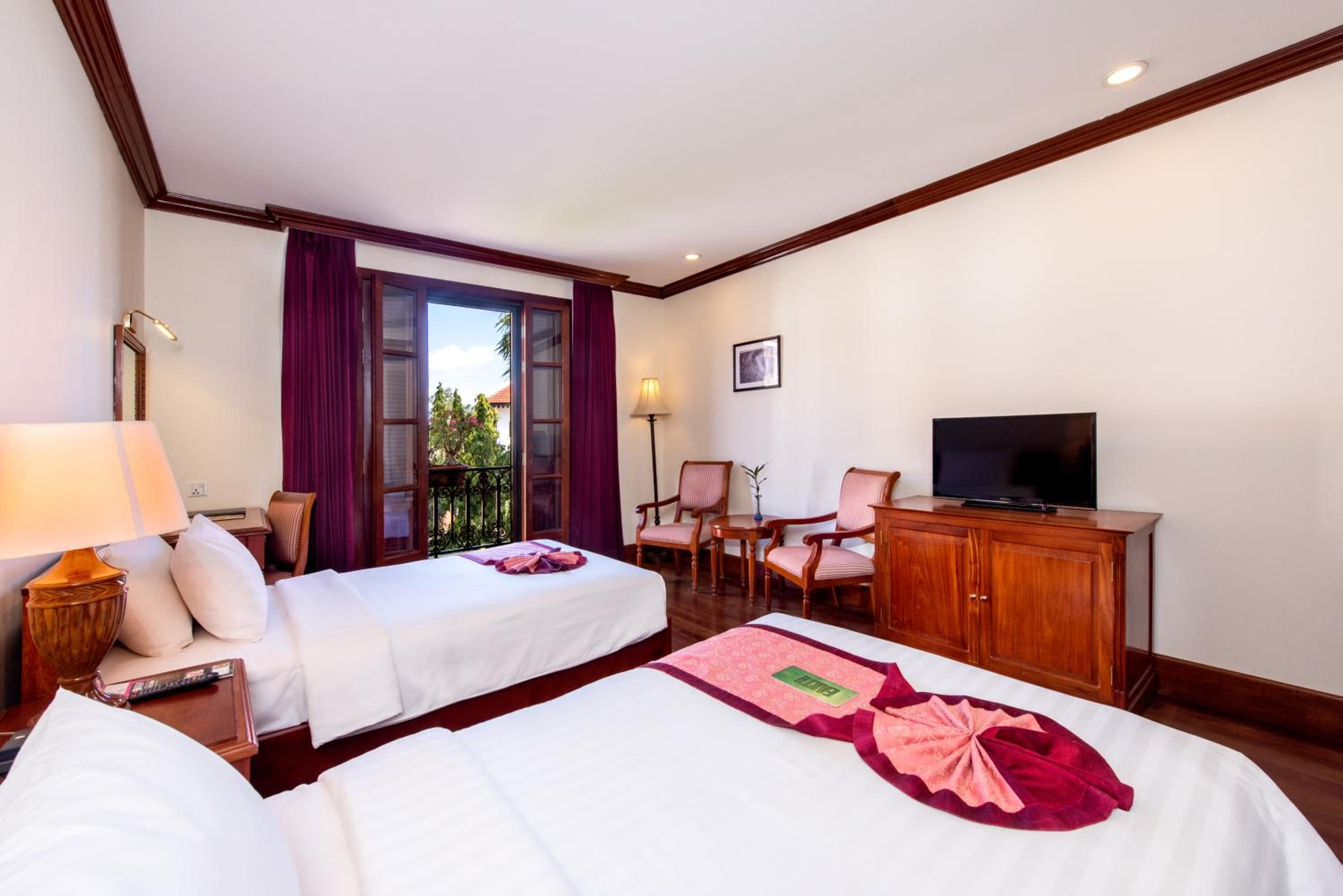 Deluxe Twin Room - Photo 1