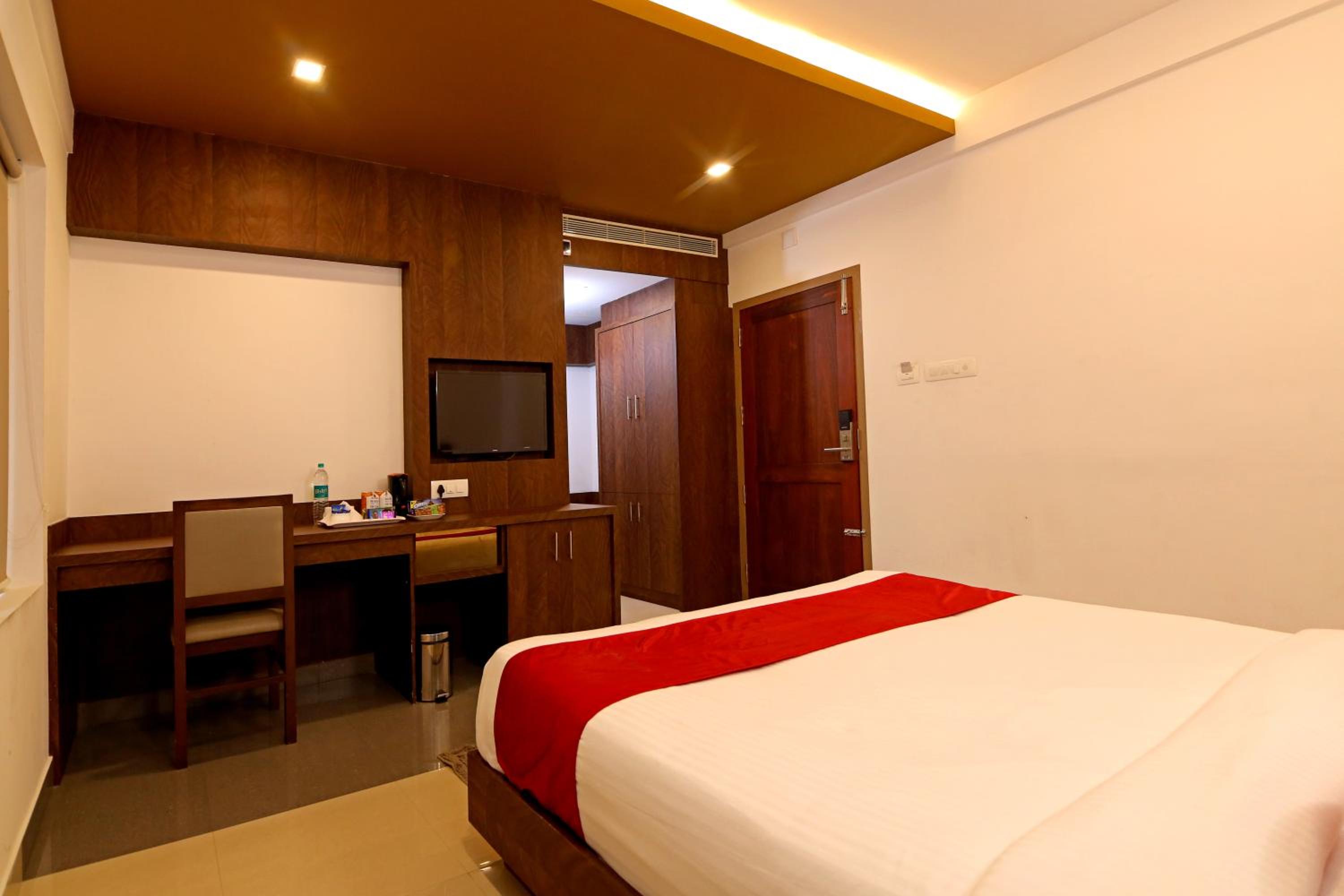 Deluxe Room - Photo 4