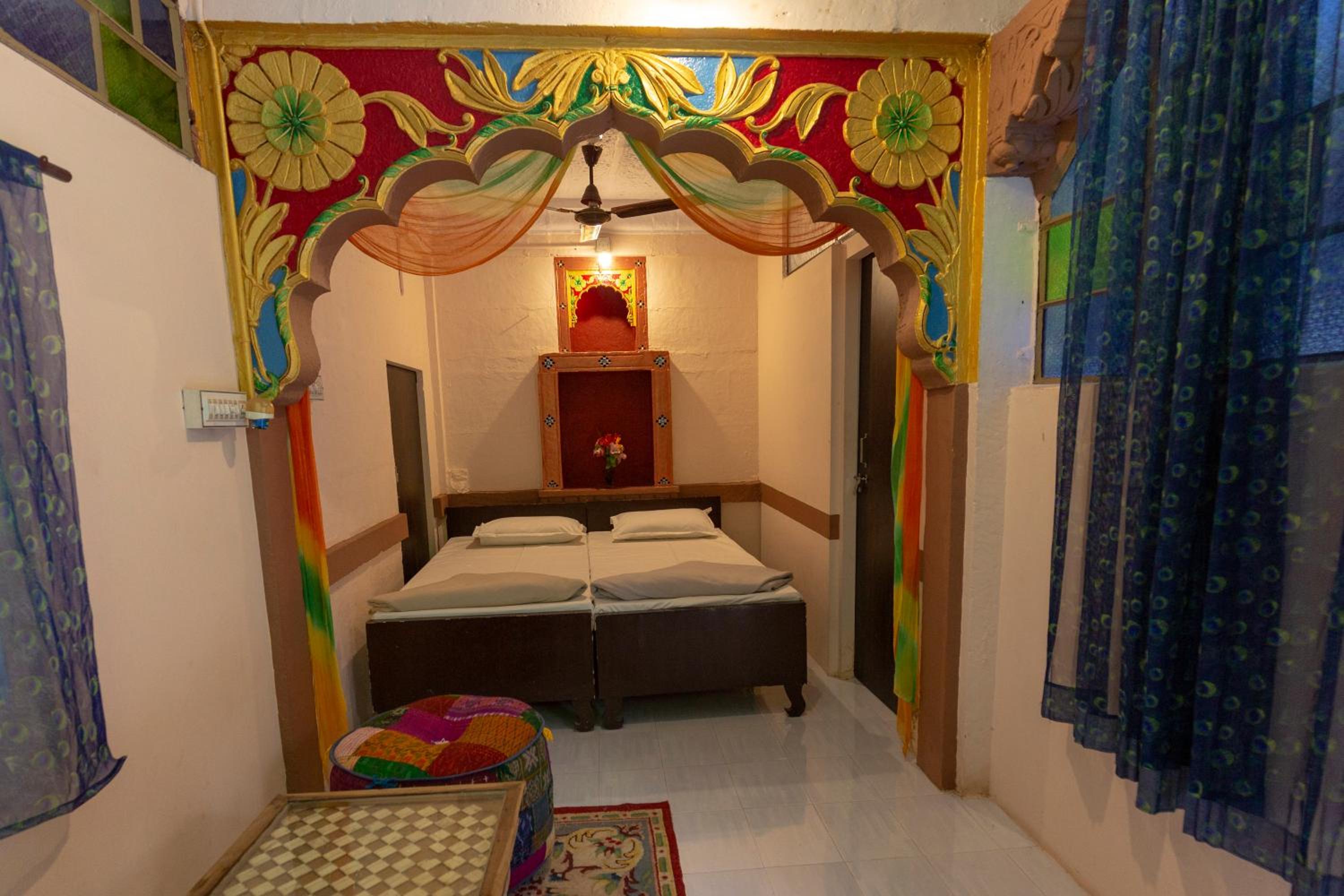 Budget Double Room - Photo 1