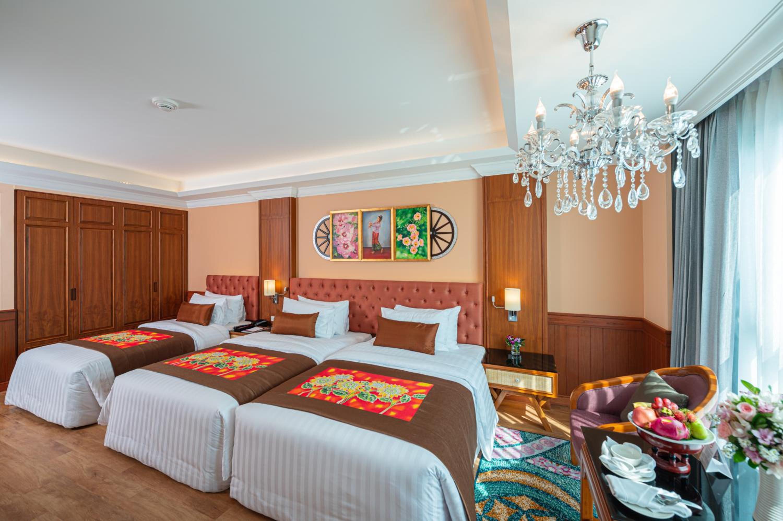 Premier Deluxe Room - Photo 10