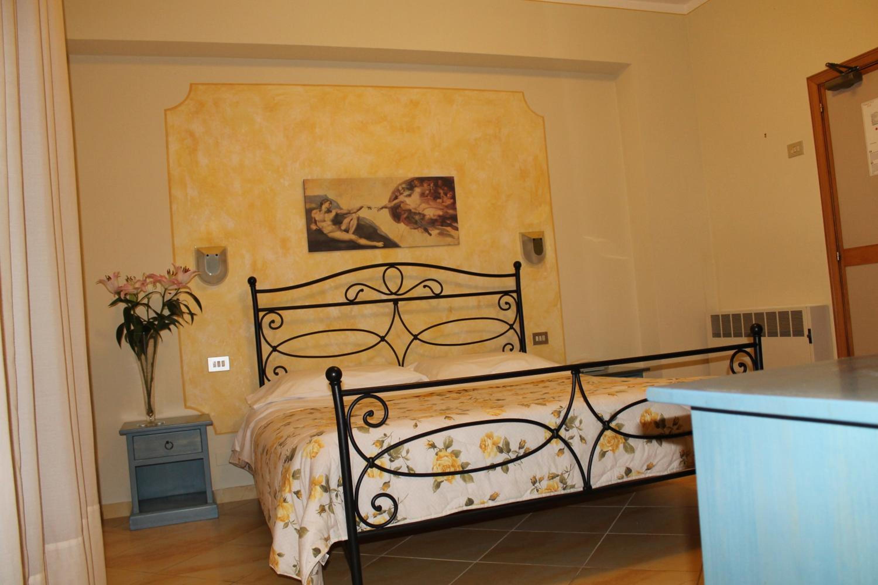 Standard Single Room