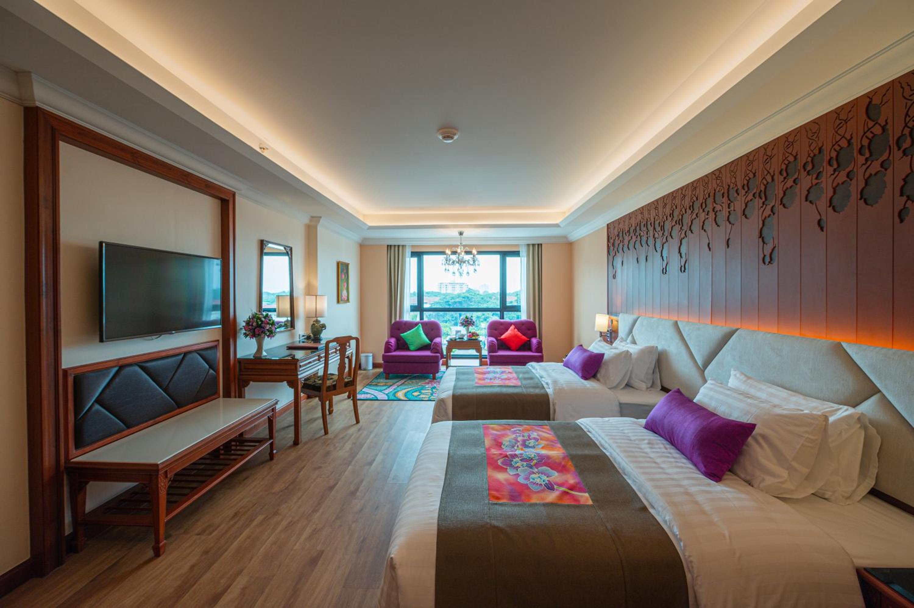 Premier Deluxe Room - Photo 20