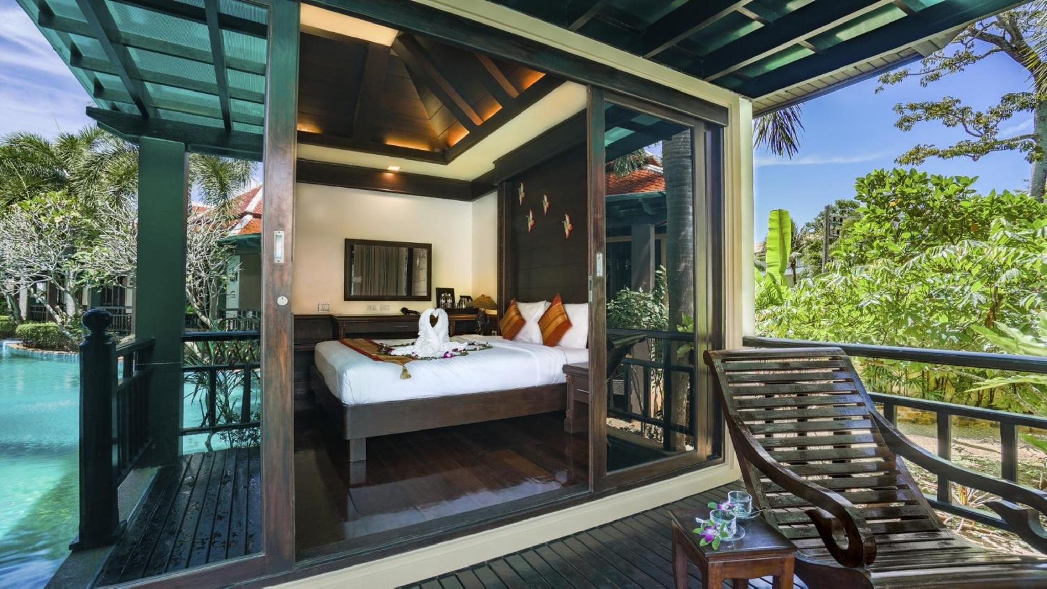 Villa with Pool Access - Photo 1