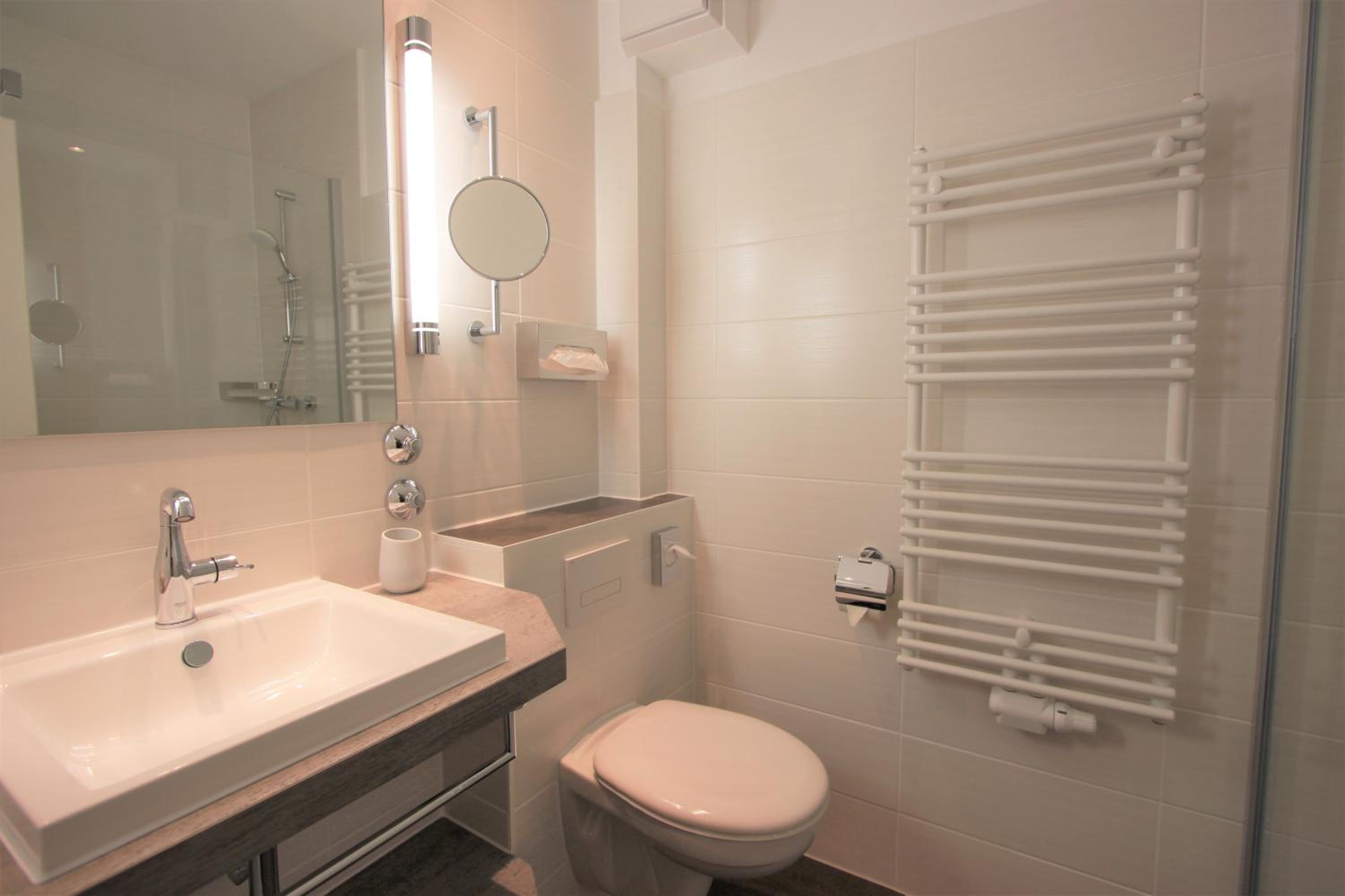 Business Double Room - Photo 4