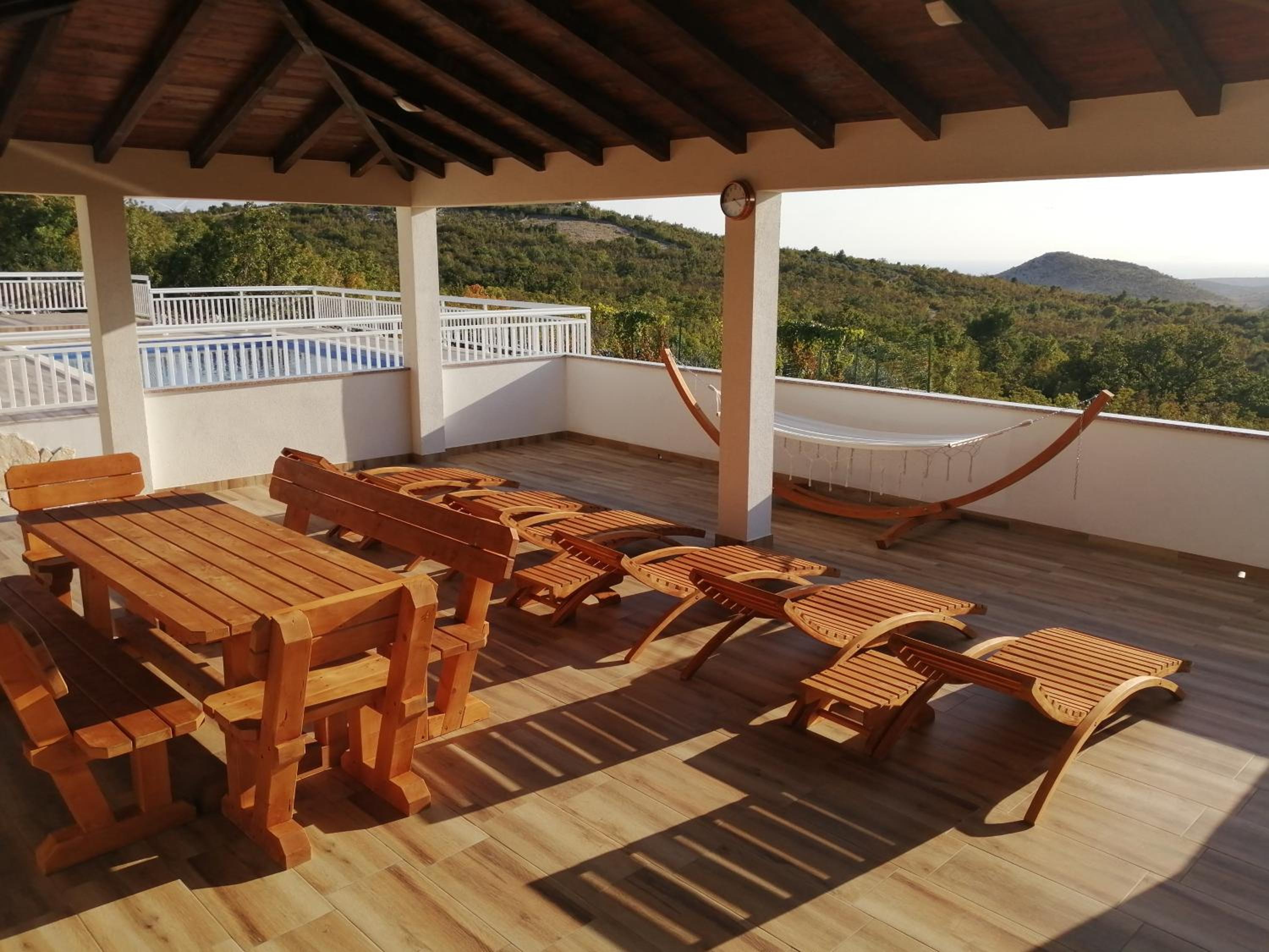 Villa photo 2