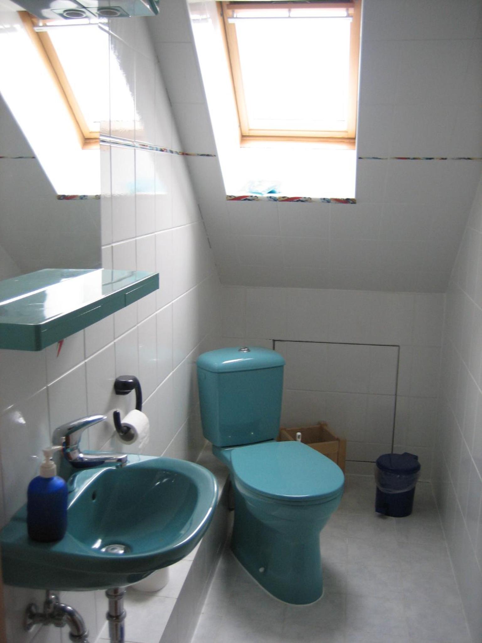 Three-Bedroom Apartment - Photo 5