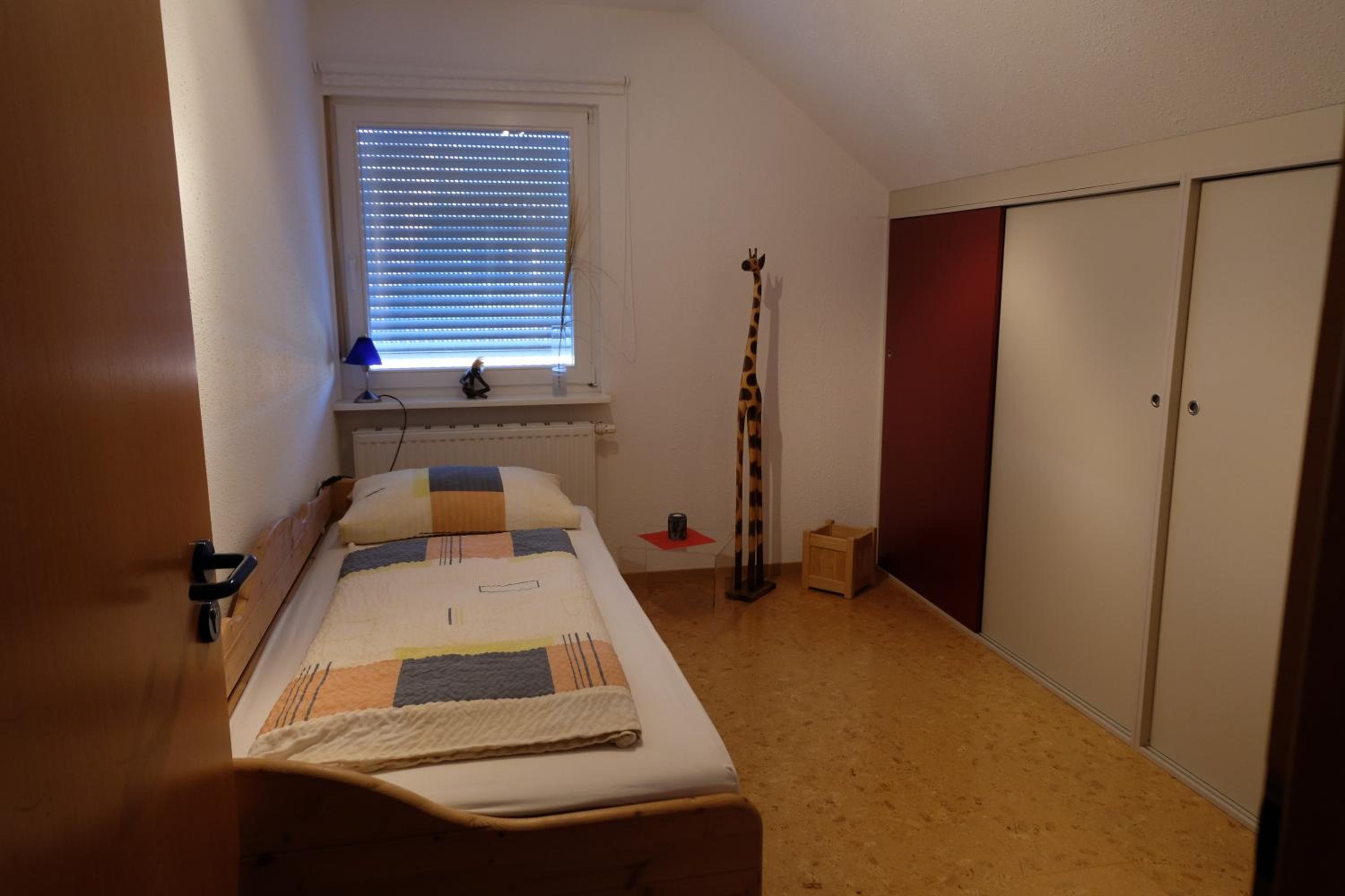 Three-Bedroom Apartment - Photo 4