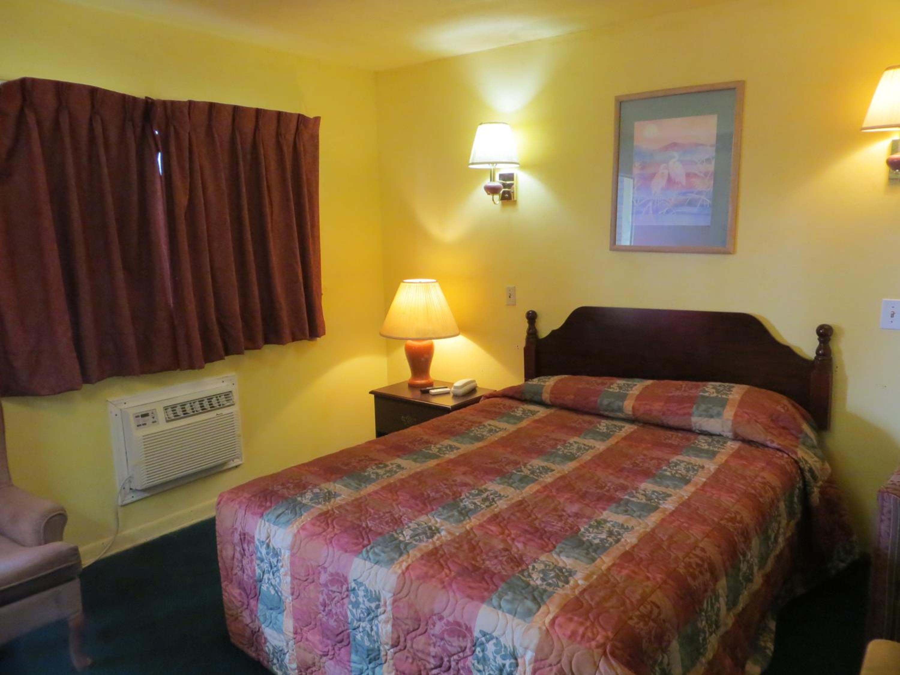 Standard Double Room with One Double Bed