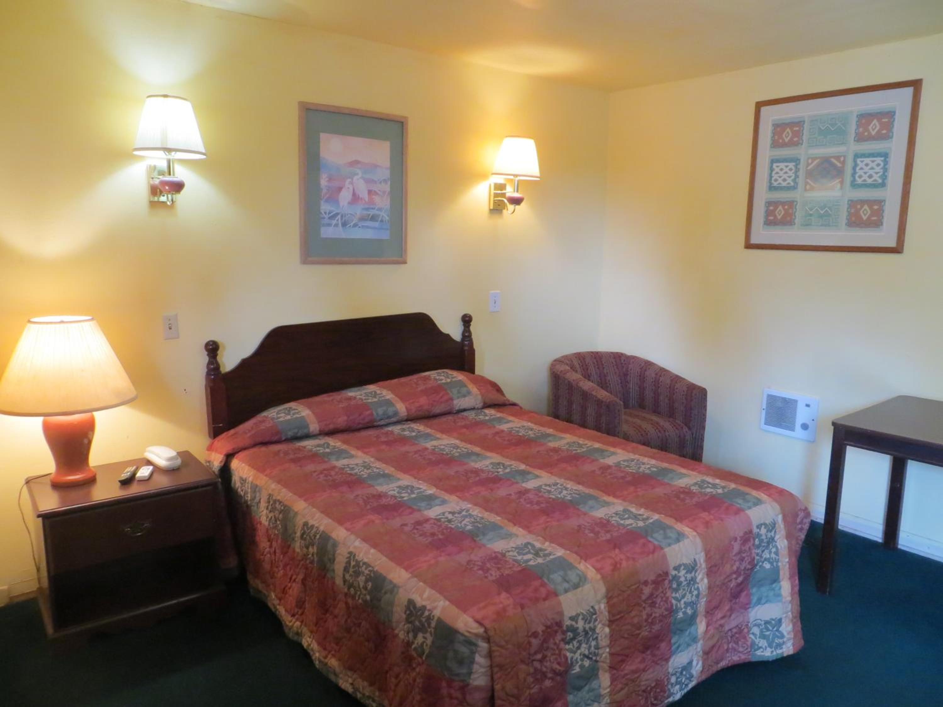 Standard Double Room with One Double Bed photo 1