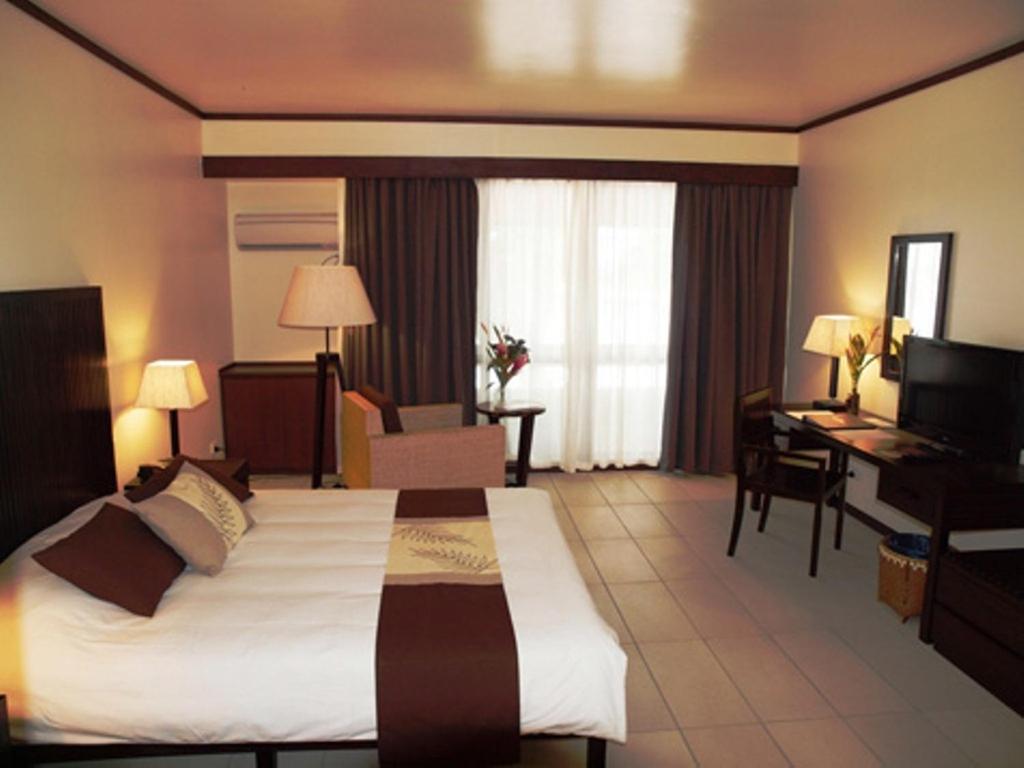 Deluxe Room with Sea View photo 1