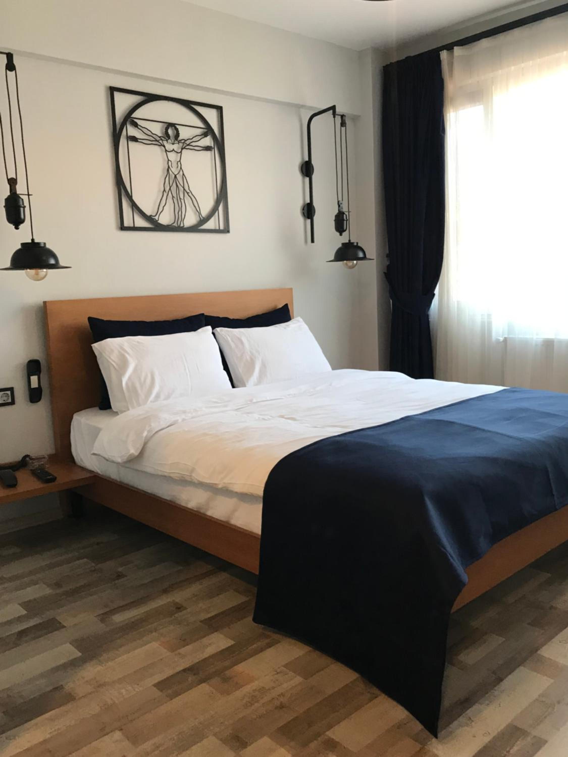 Economy Triple Room photo 1
