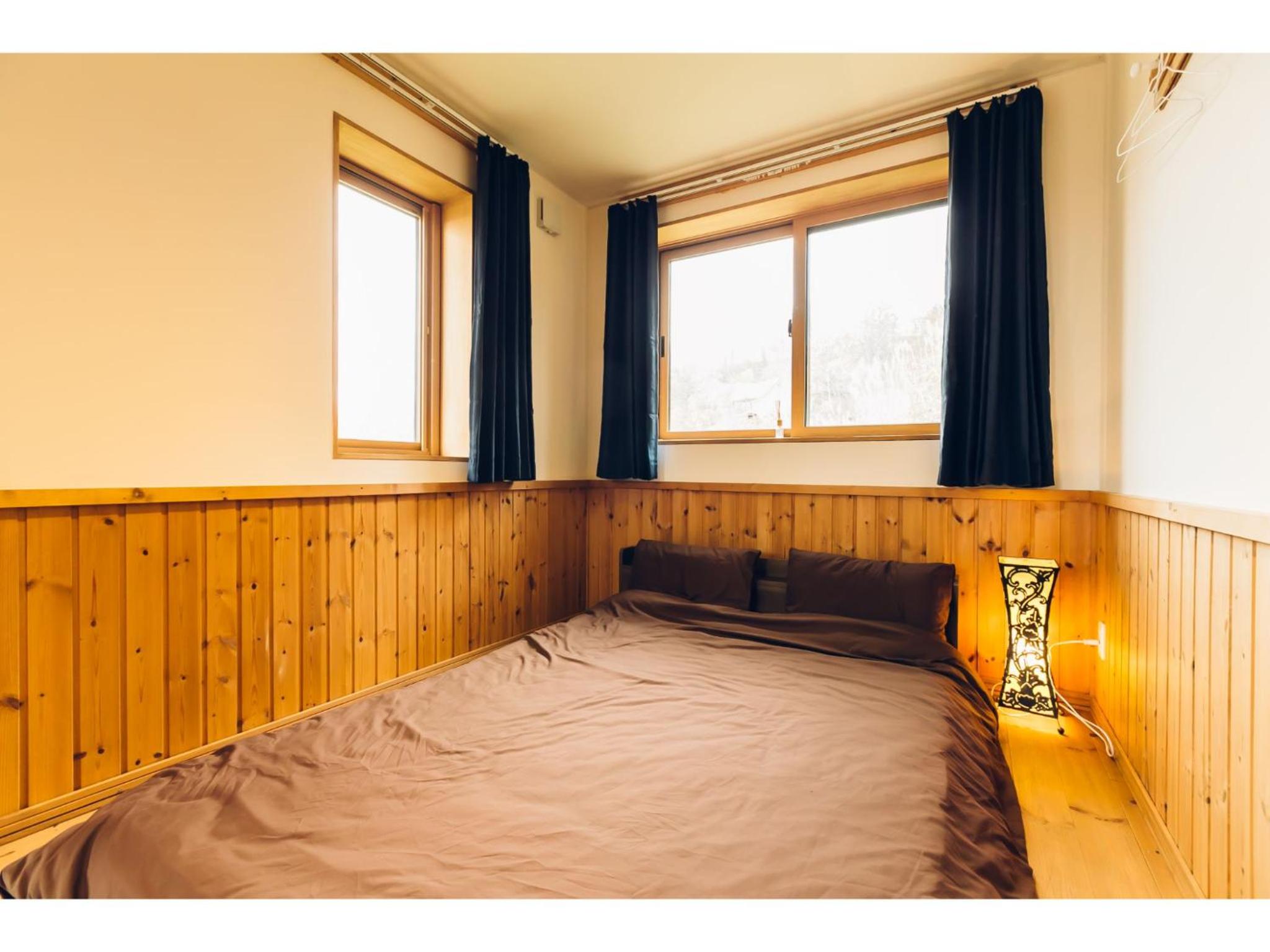 Three-Bedroom Villa - Photo 16
