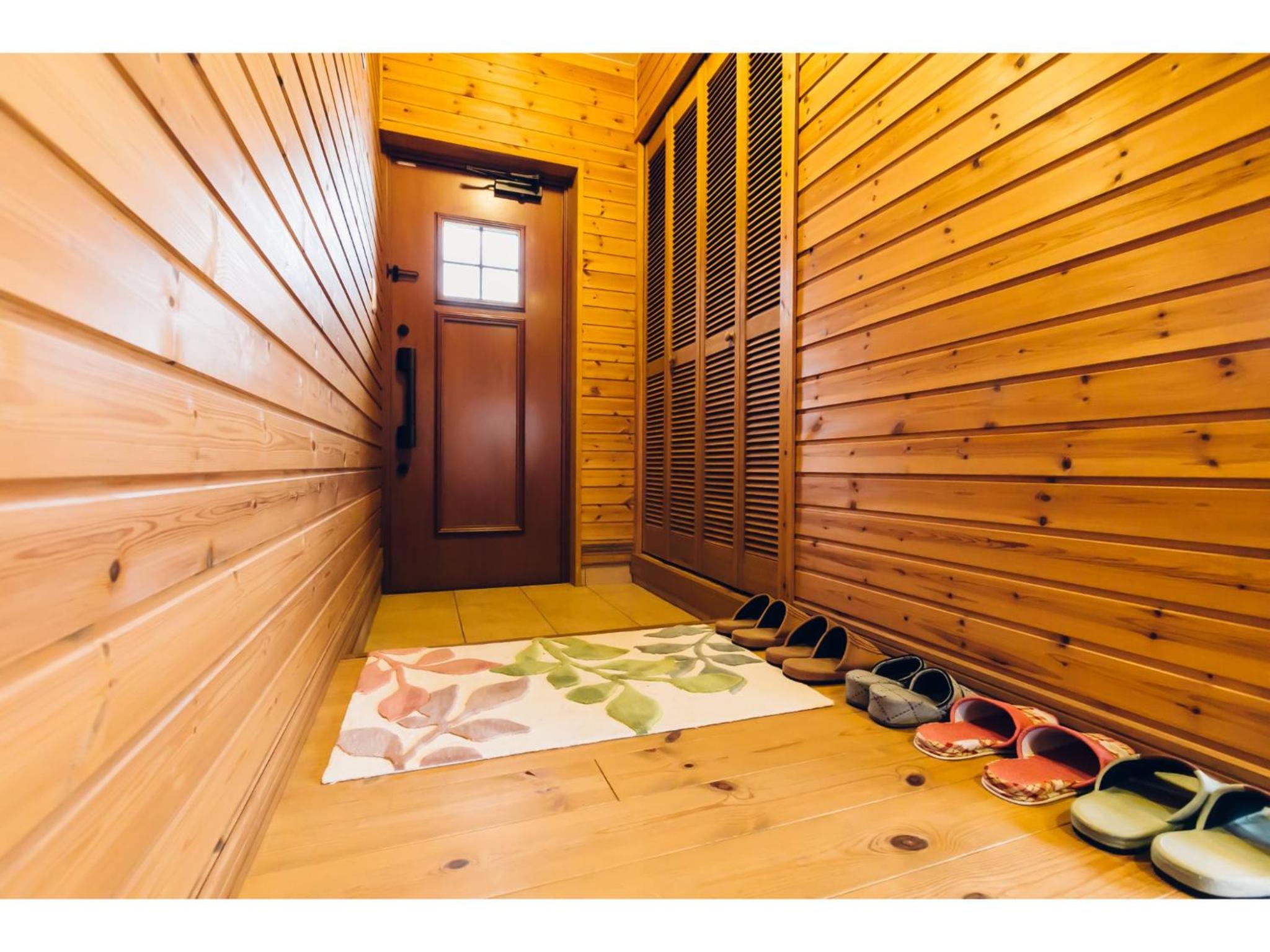 Three-Bedroom Villa - Photo 15