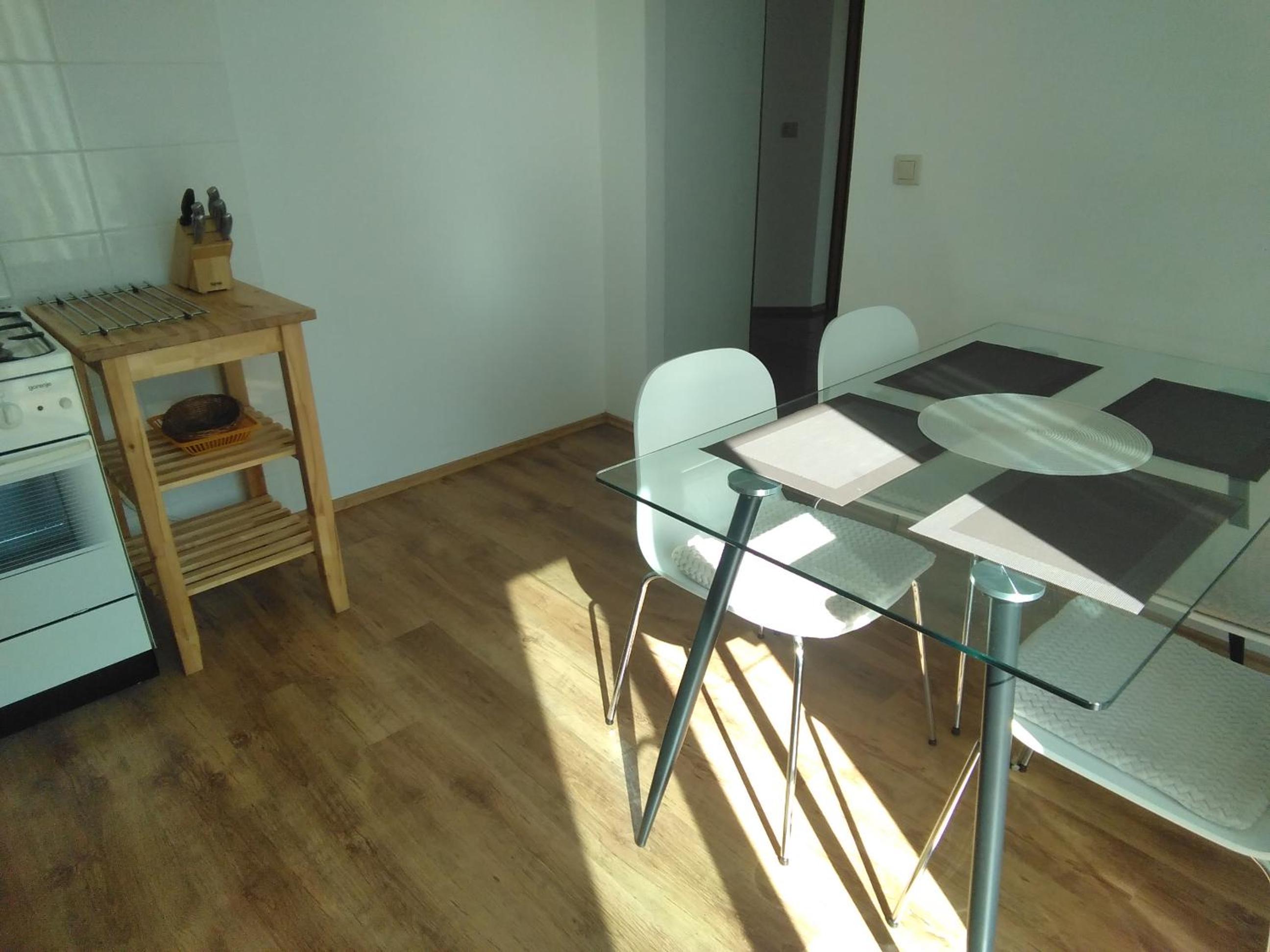 Apartment photo 2