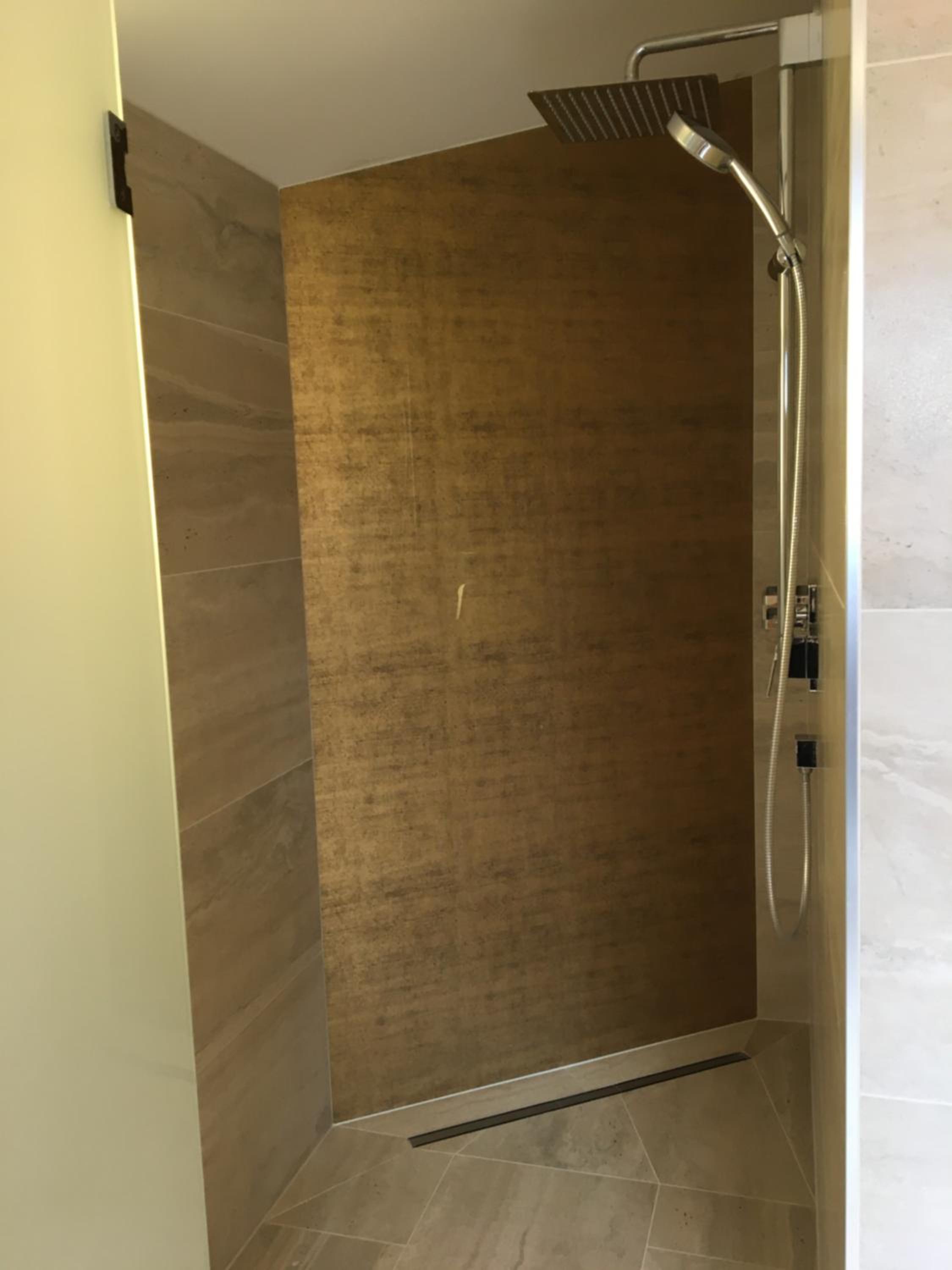 Suite - Photo 12