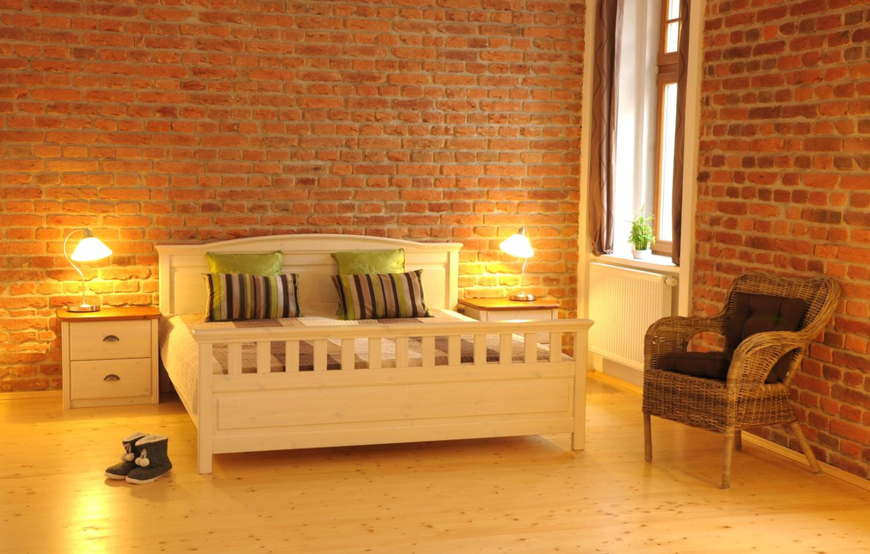 Apartment (3 Adults)