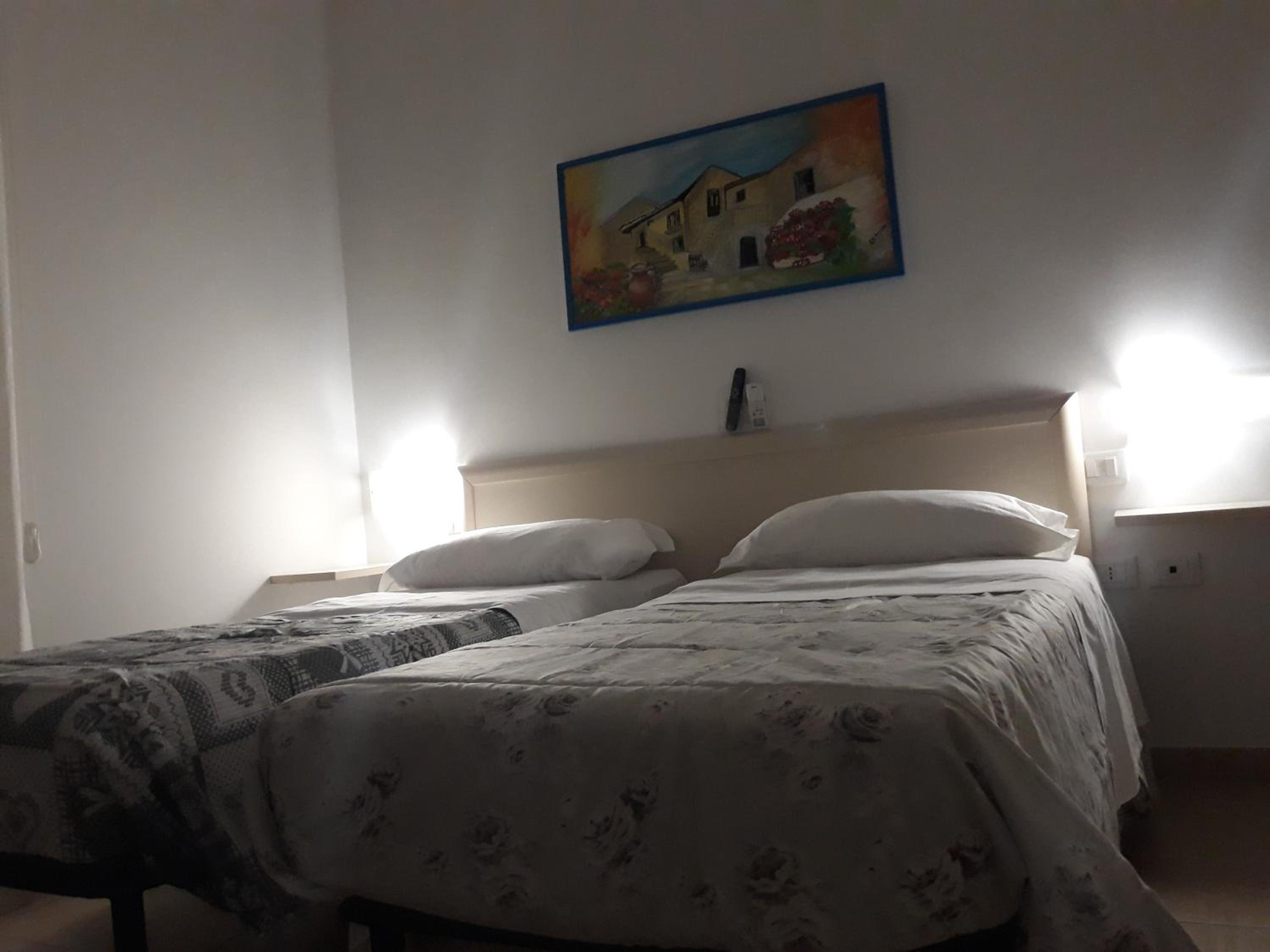 Double Room - First Floor photo 1
