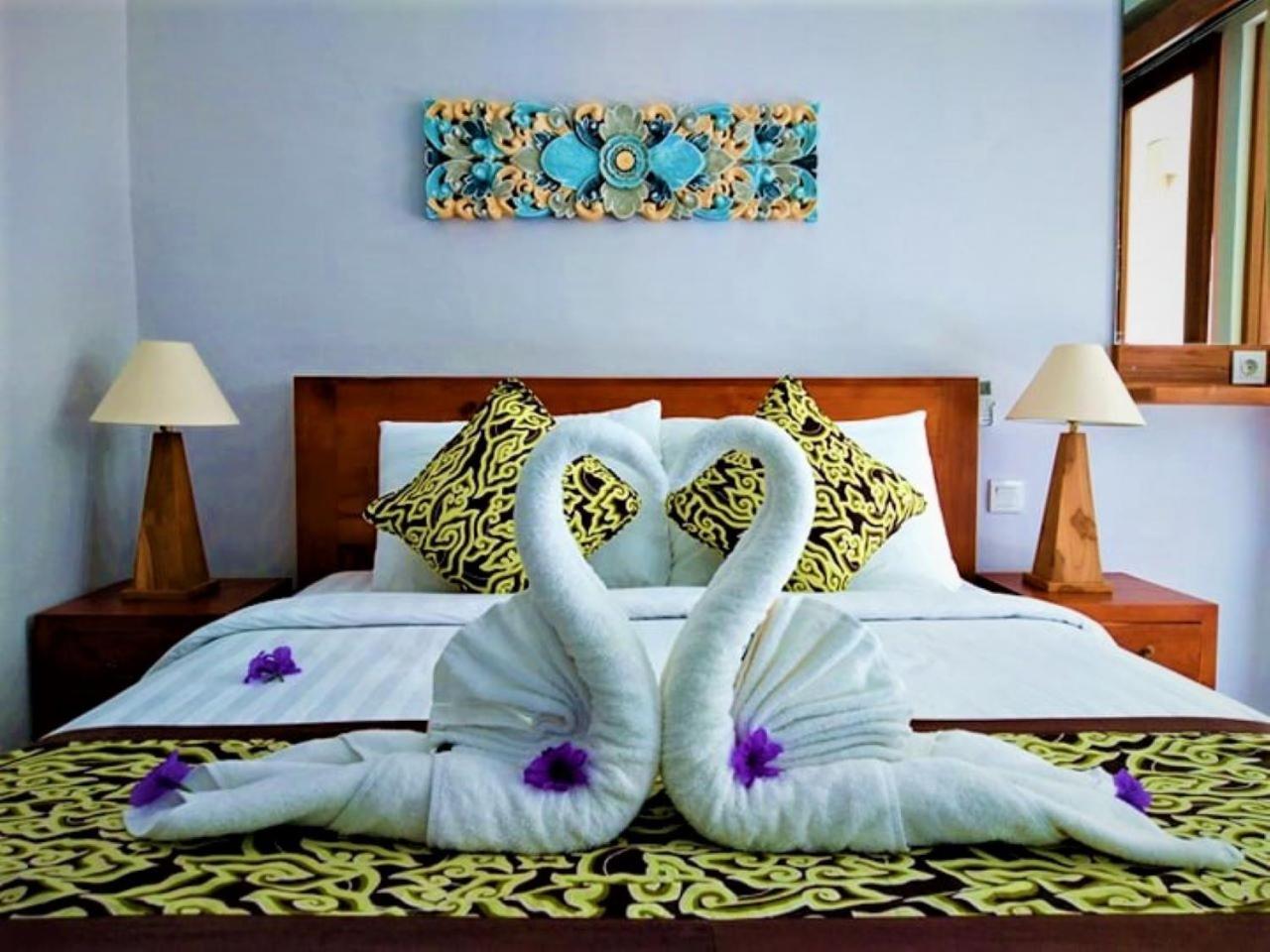 Double Room with Garden View - Photo 9
