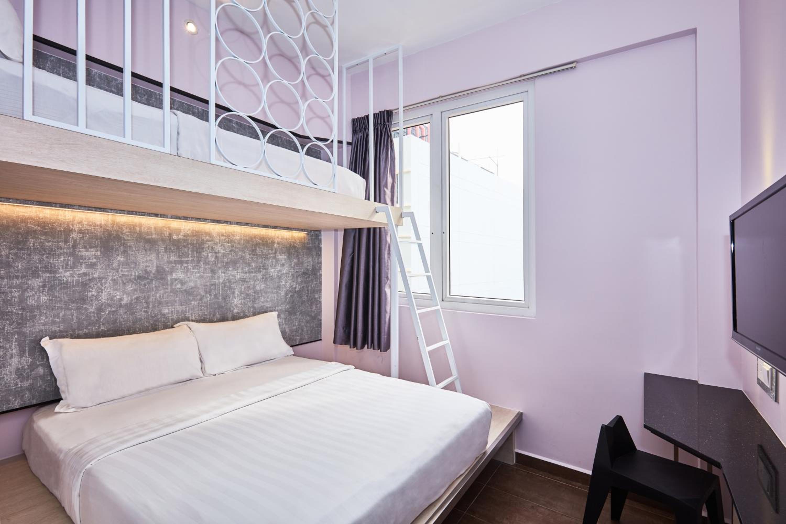 Superior Triple Room photo 2