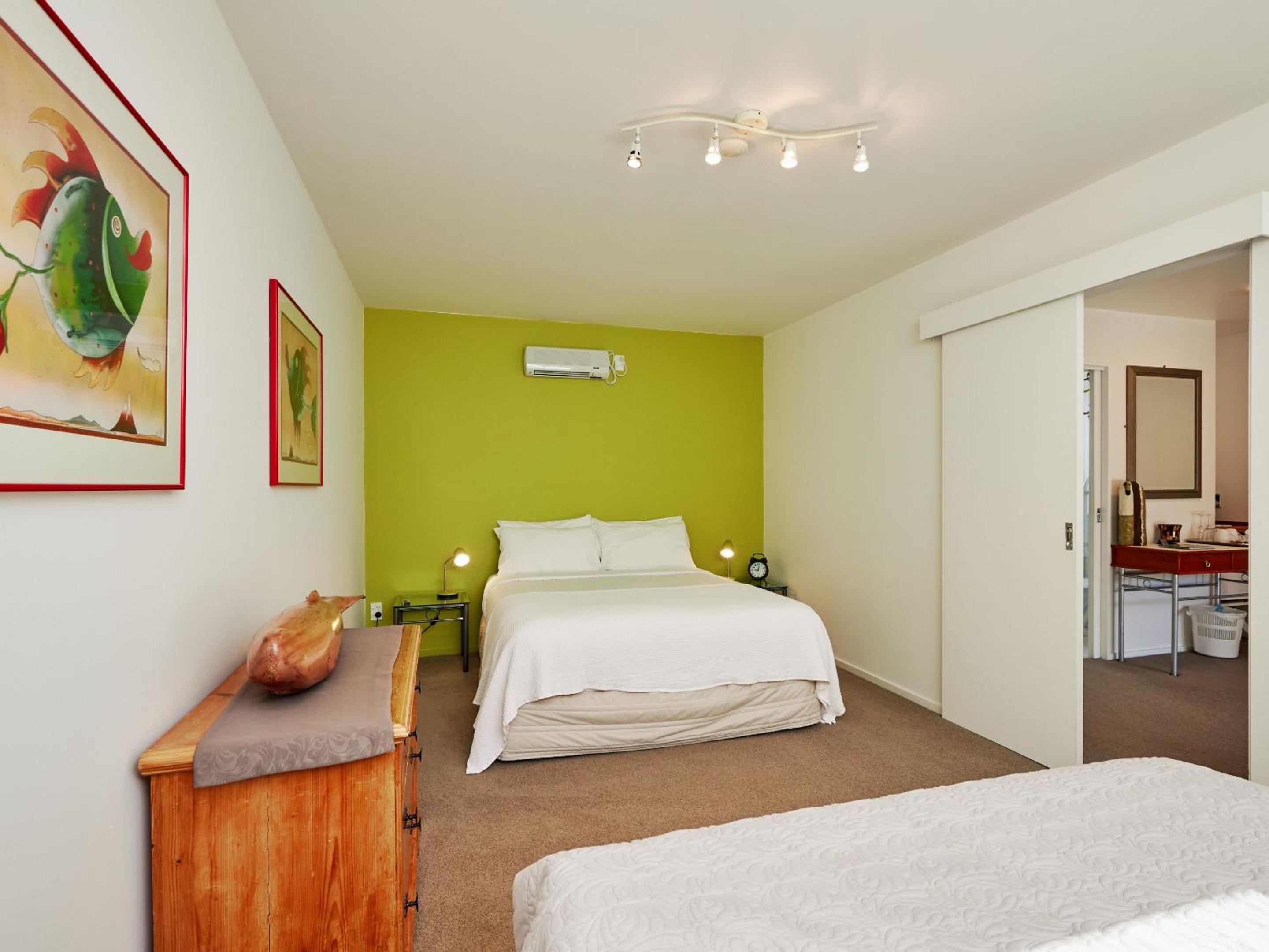 Suite with Garden View photo 3