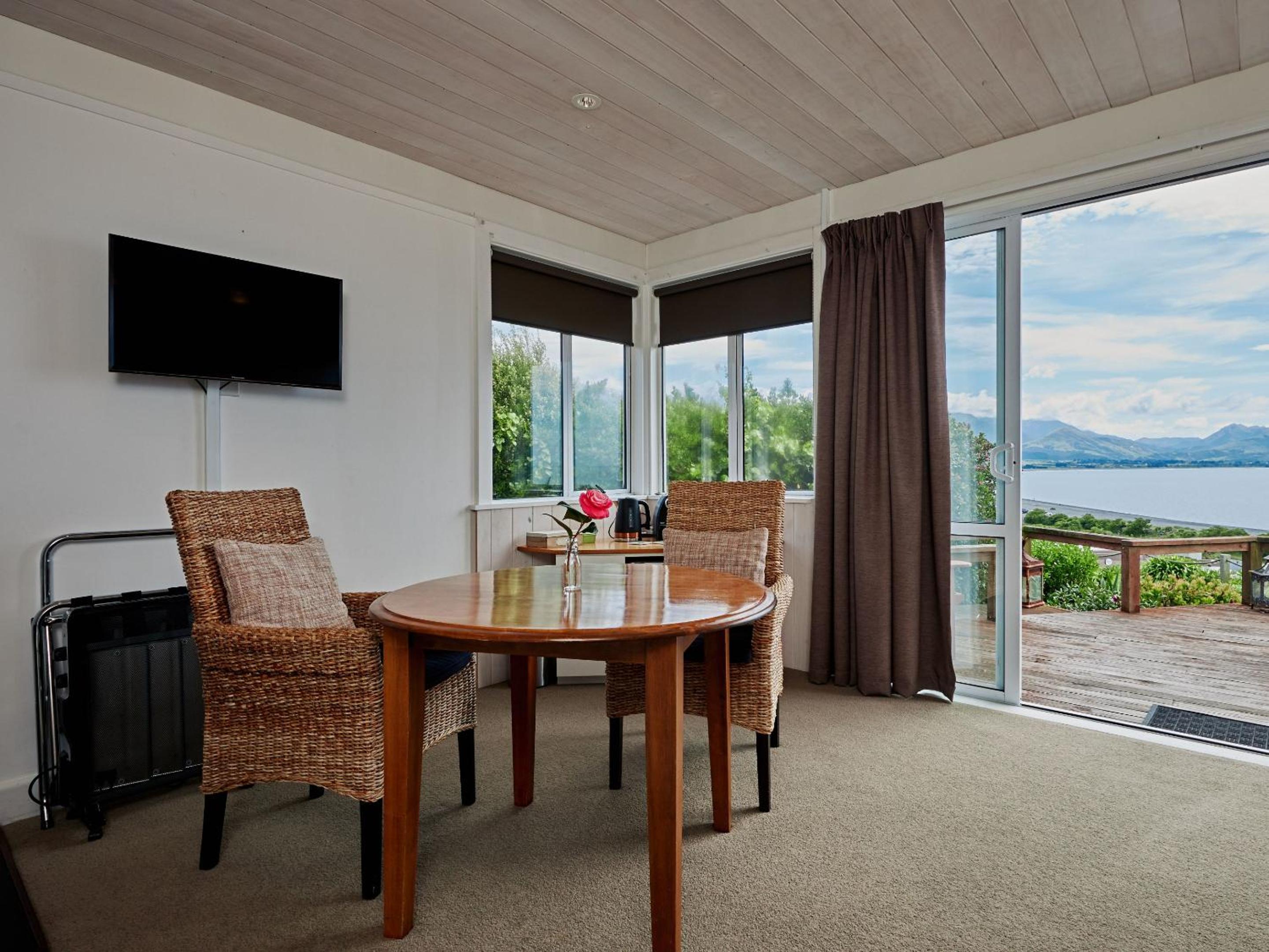 Studio with Ocean View - Photo 4