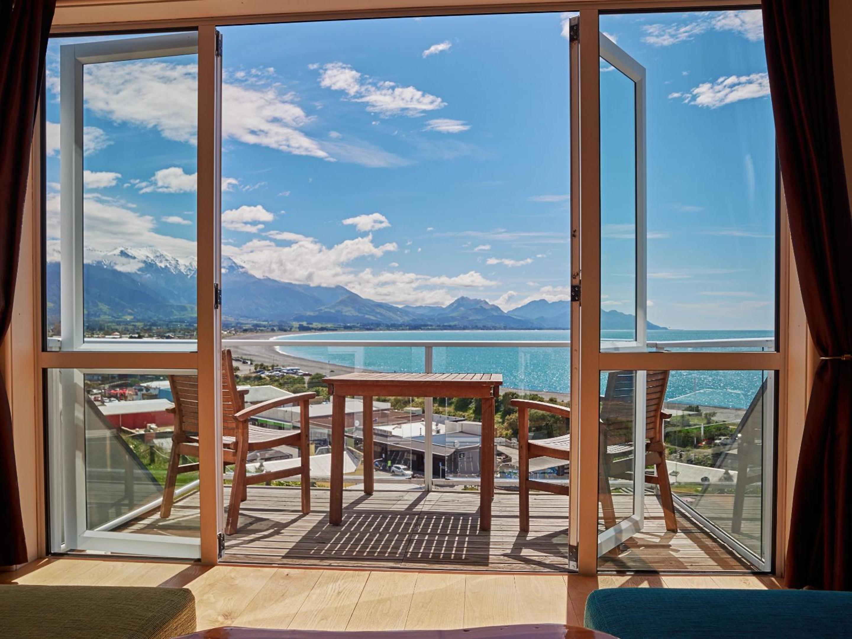 Suite with Sea View - Photo 3